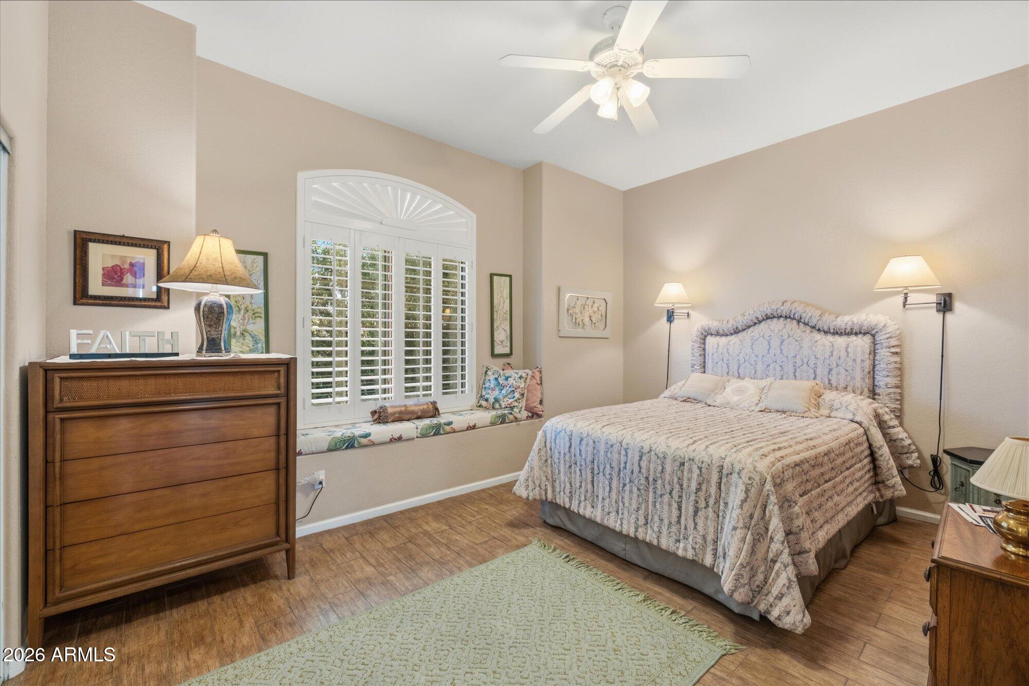 TRIPLE CROWN - Residential