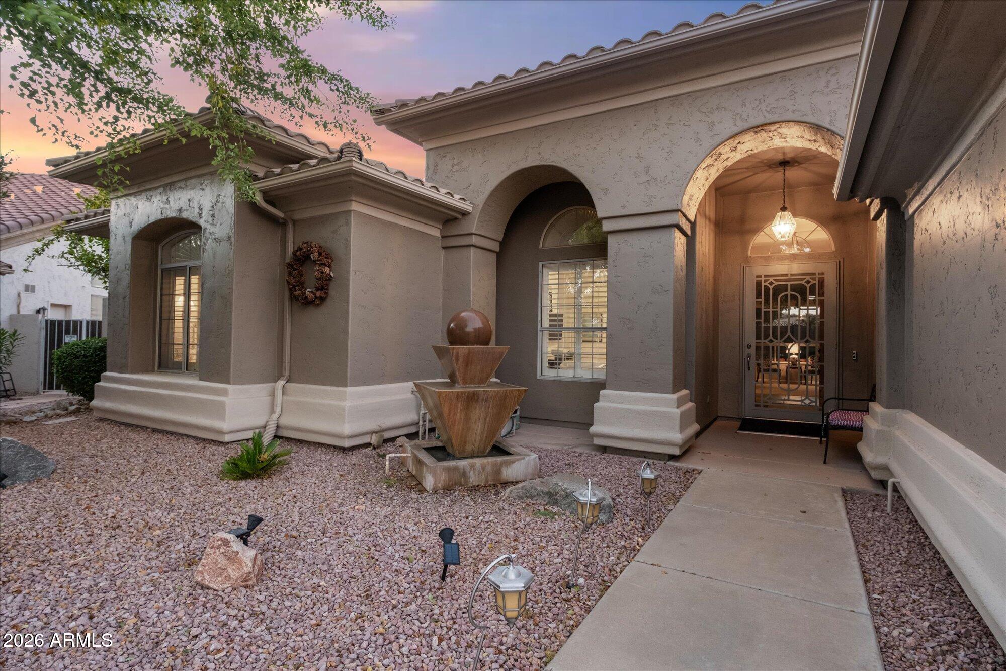 TRIPLE CROWN - Residential