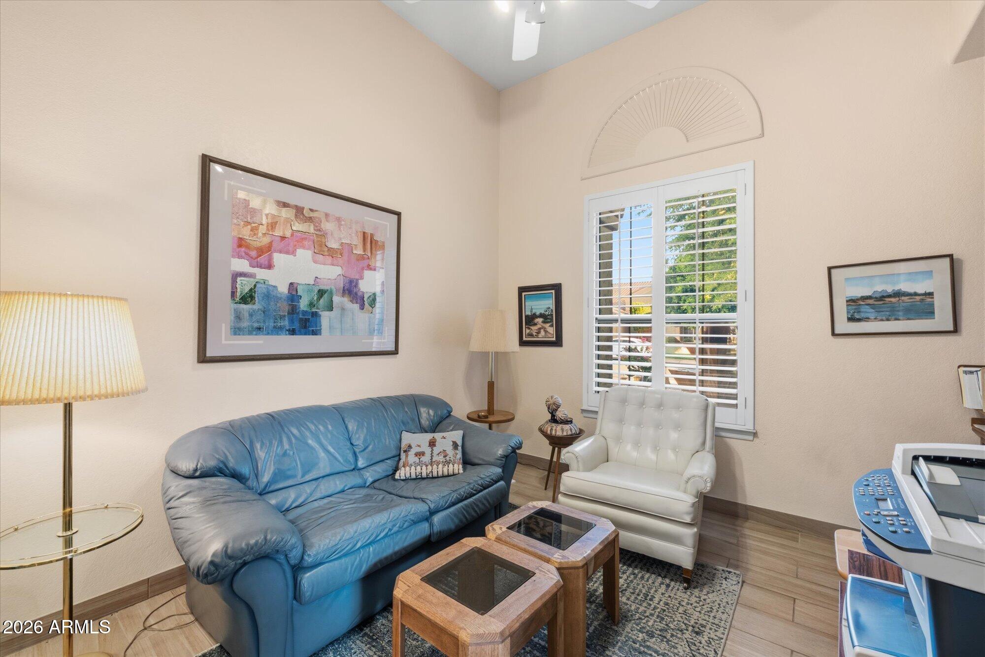 TRIPLE CROWN - Residential