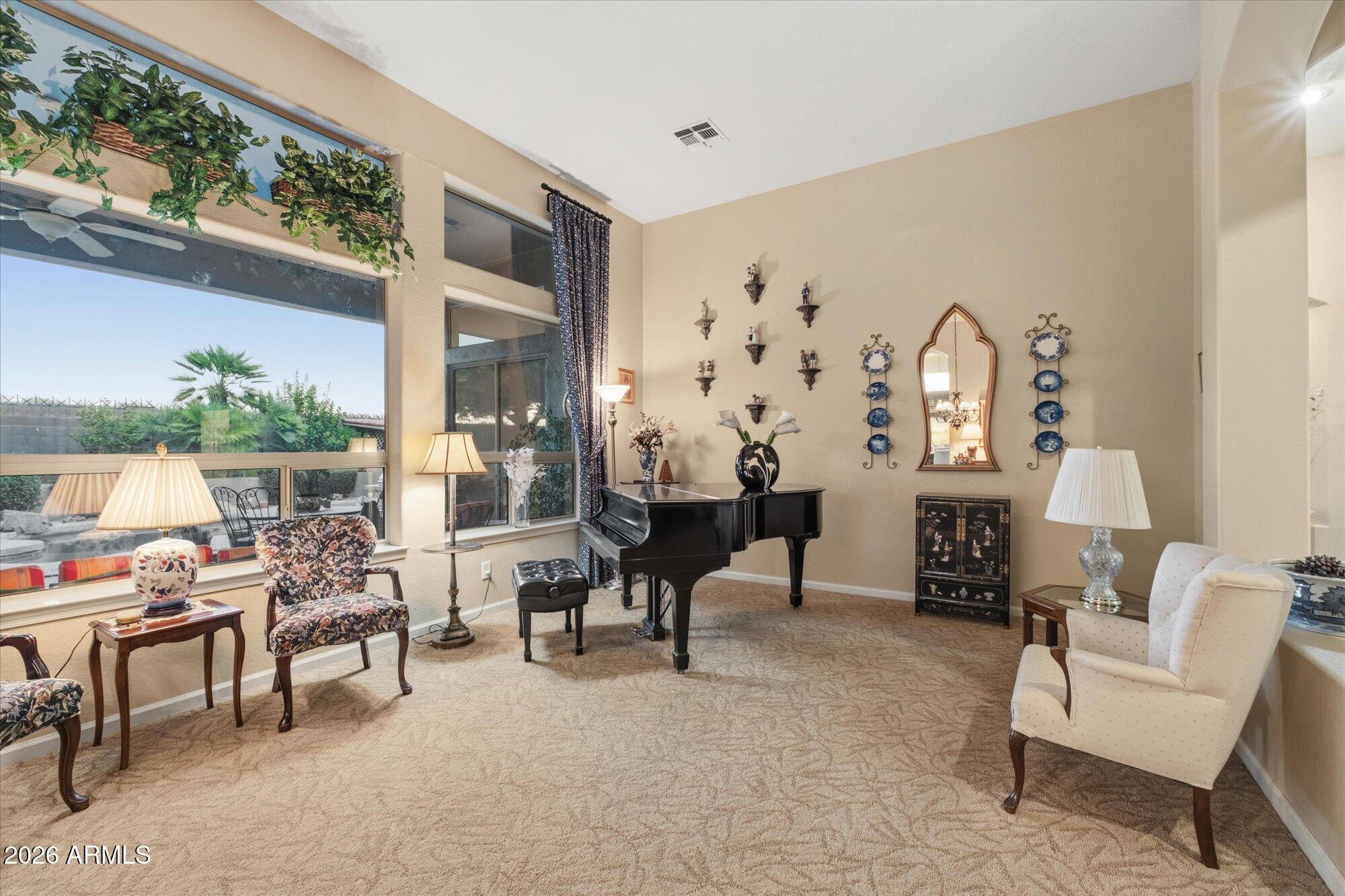 TRIPLE CROWN - Residential