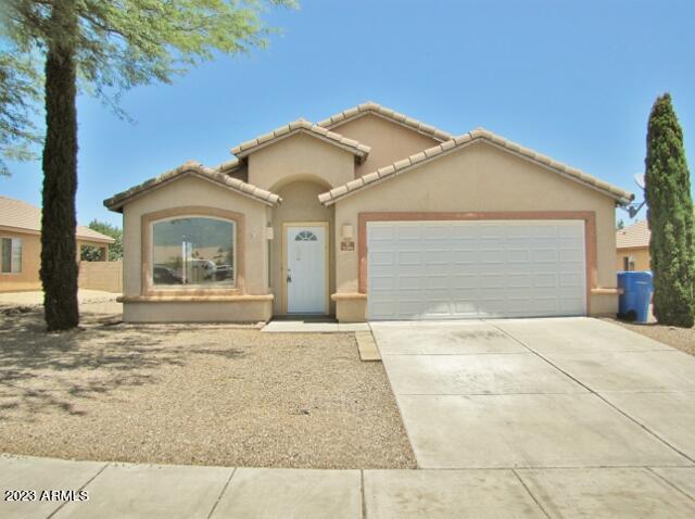 This spacious 4BR/2BA/2CG, 1889 sq.ft. home in Sierra Vista, AZ is minutes from Ft. Huachuca, shopping, schools and Canyon Vista Medical Center. The open, split-floor plan includes 2 living areas, central A/C and easy maintenance yards. Call today.