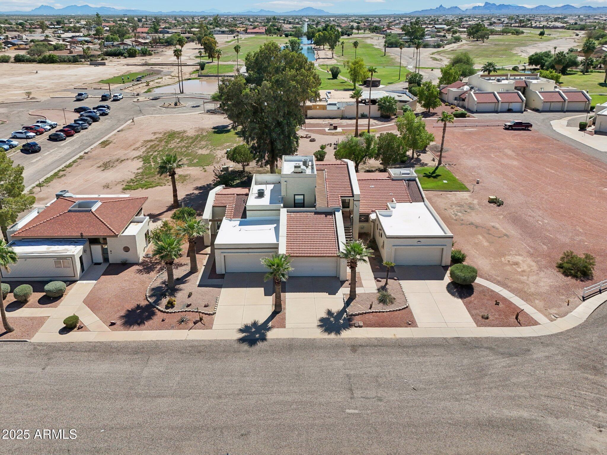 FIRST TEE VILLAS - Residential