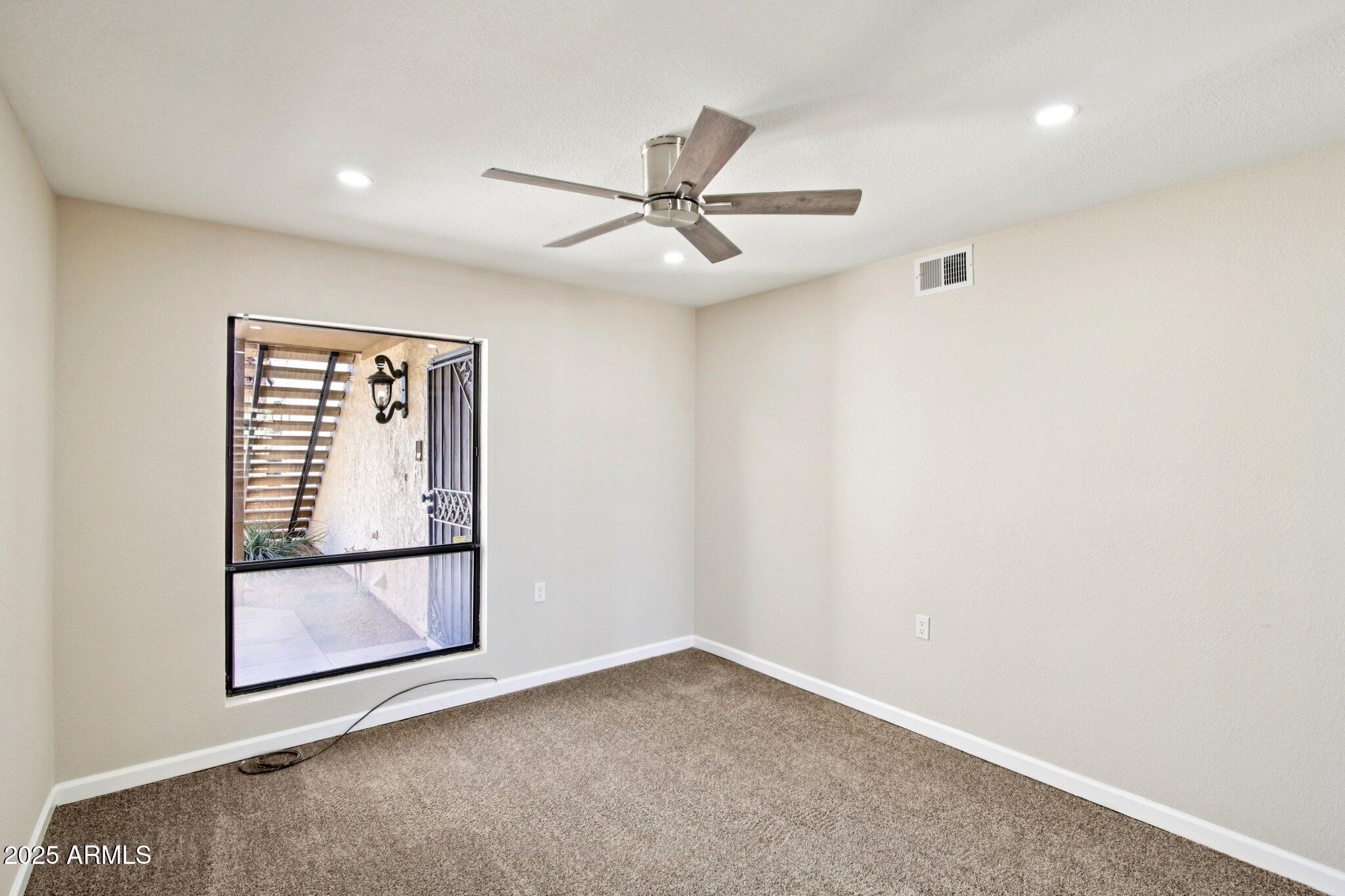 FIRST TEE VILLAS - Residential