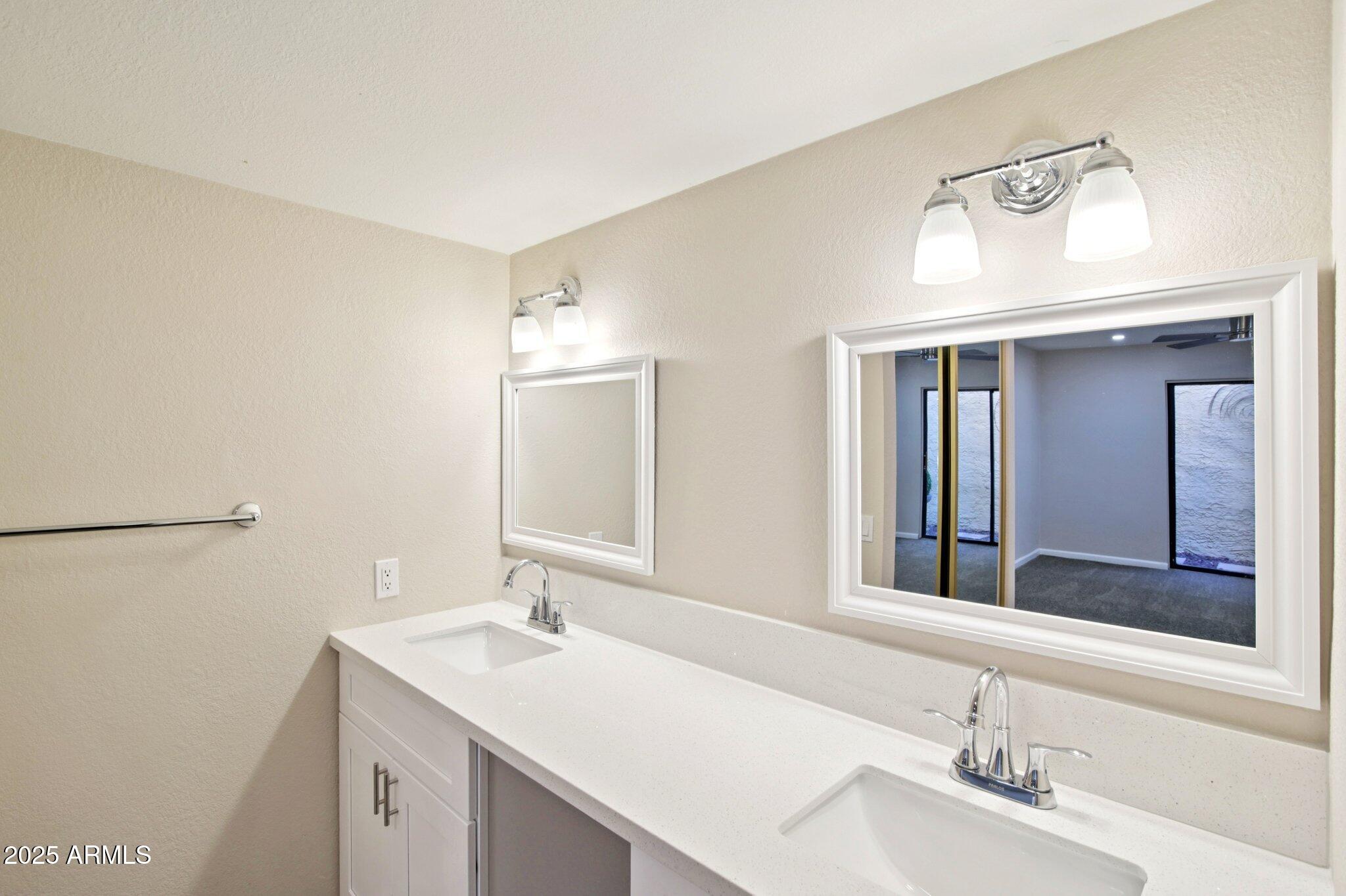 FIRST TEE VILLAS - Residential