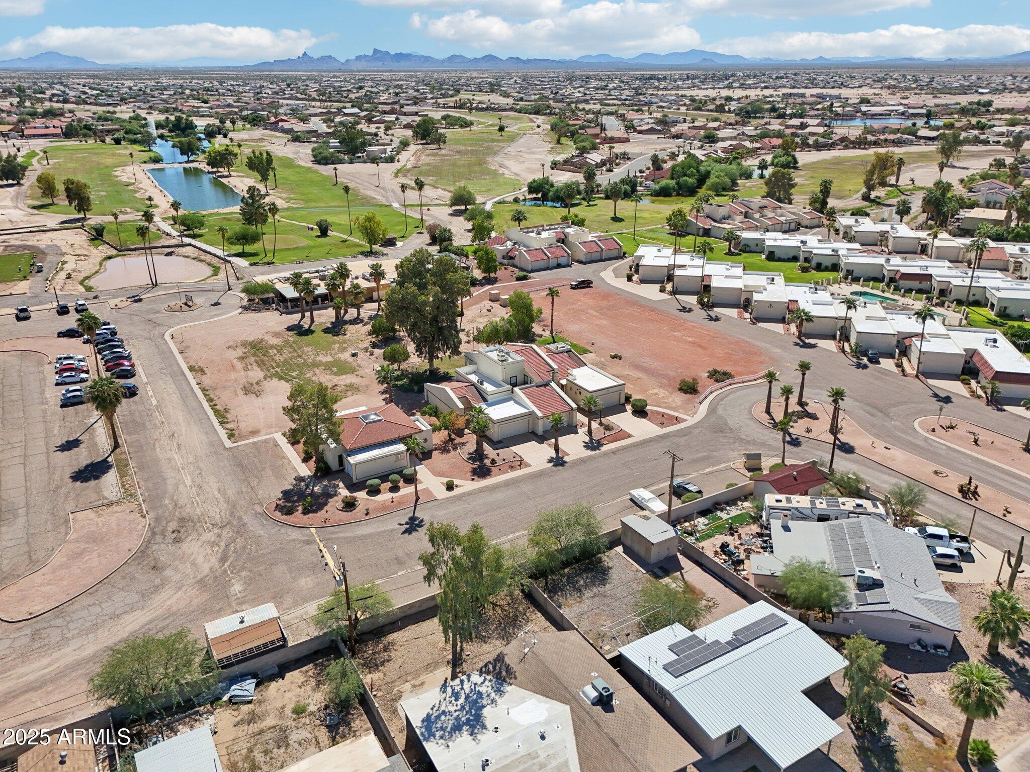 FIRST TEE VILLAS - Residential