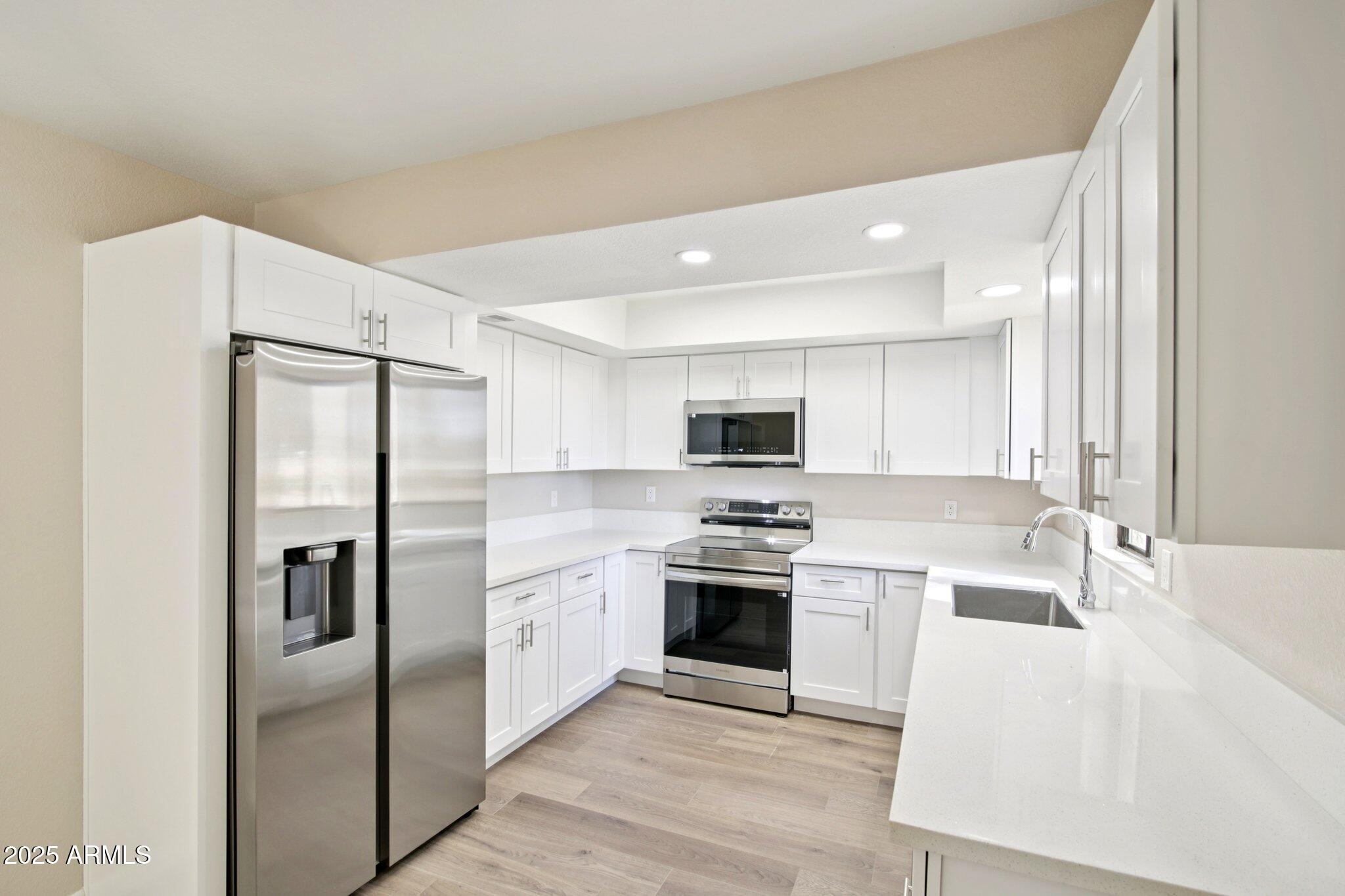 FIRST TEE VILLAS - Residential