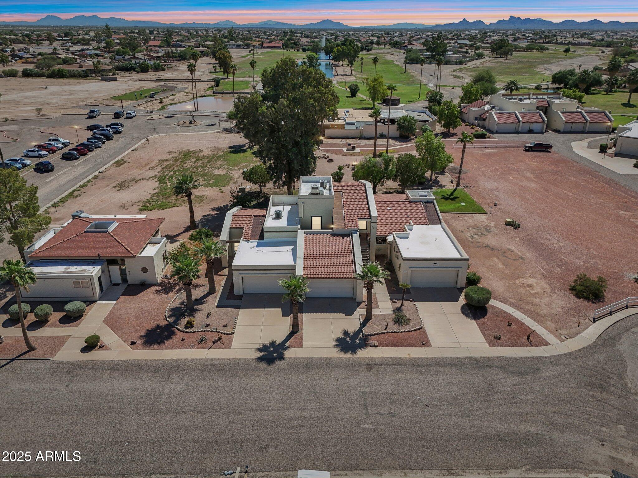 FIRST TEE VILLAS - Residential