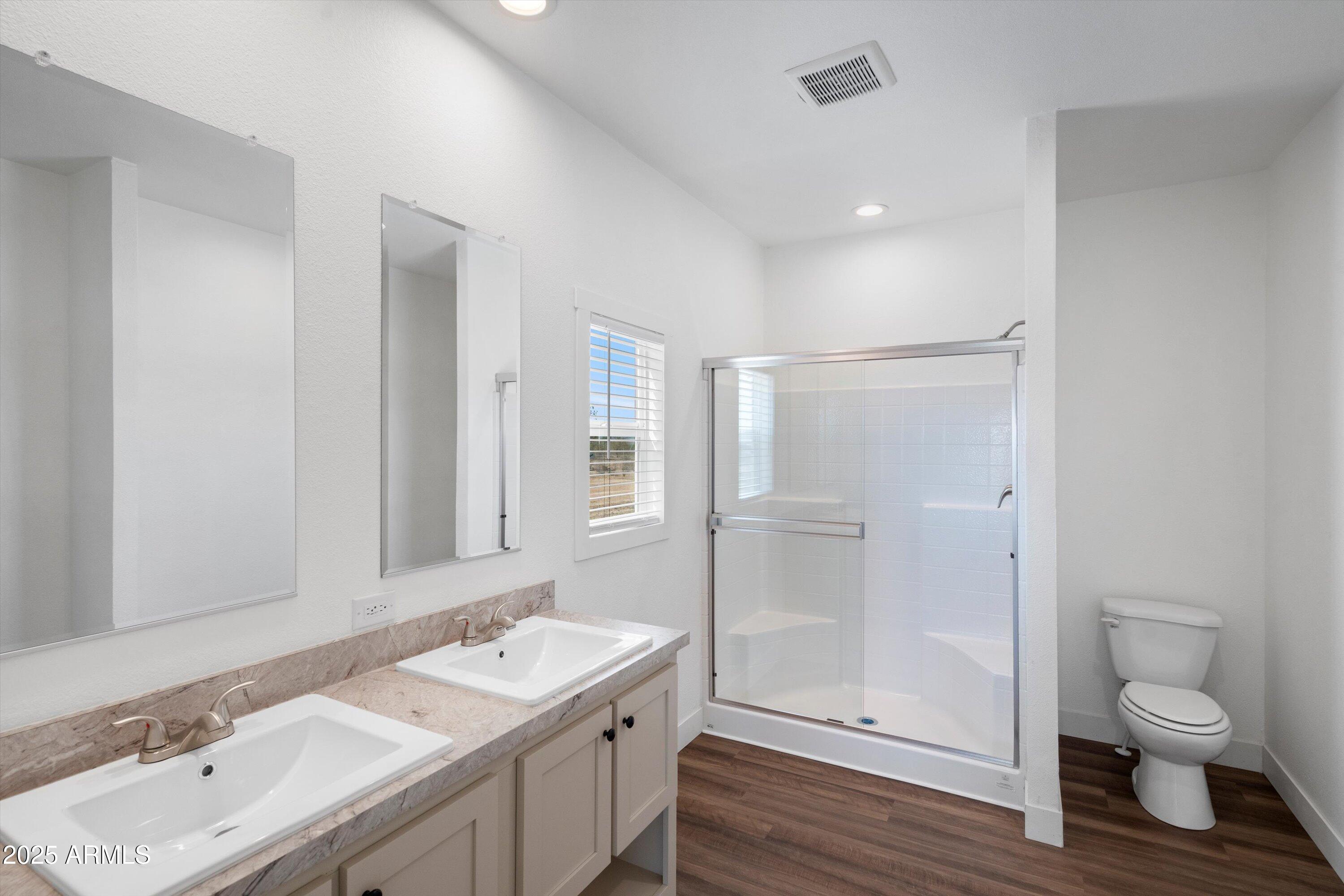 COYOTE RIDGE - Residential
