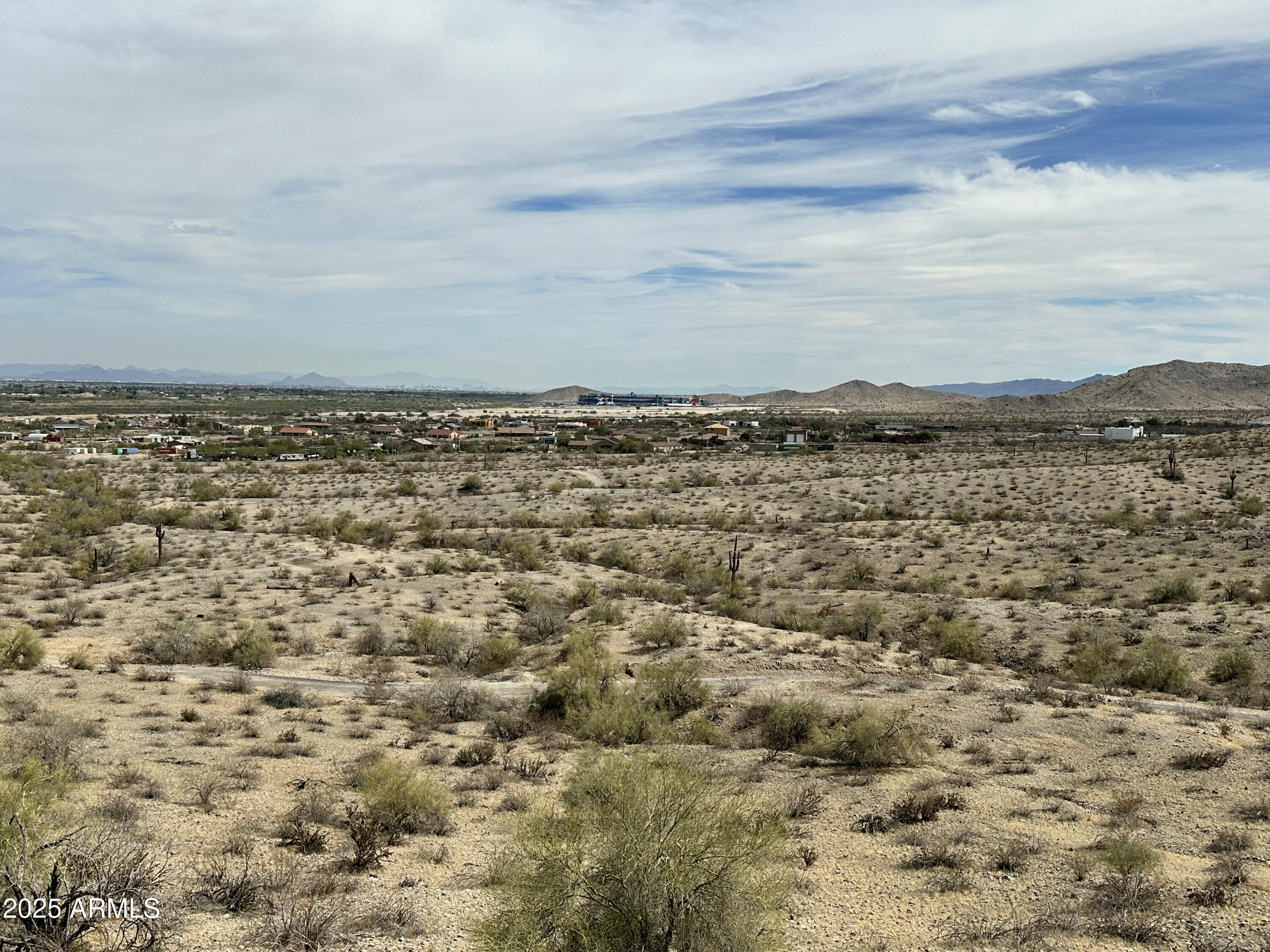 Goodyear - Land