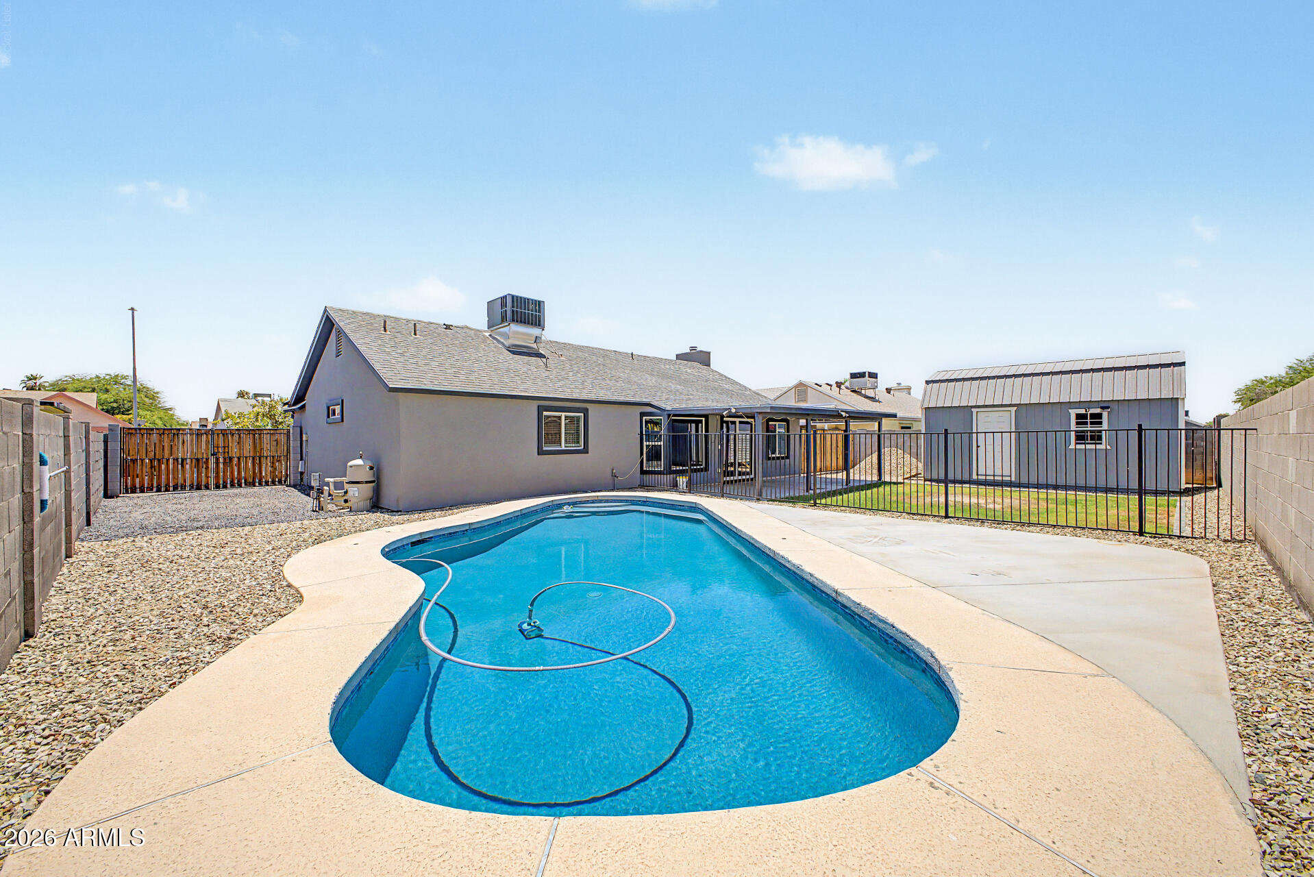 COBBLESTONE VILLAGE UNIT 1 - Residential