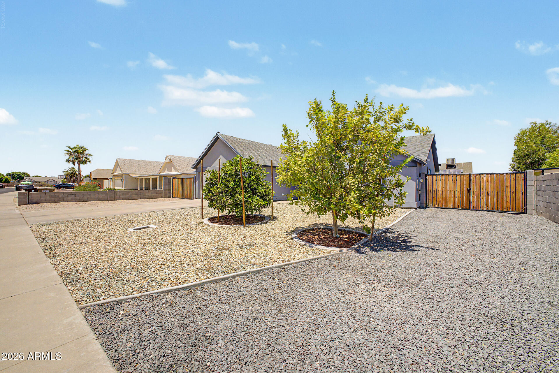 COBBLESTONE VILLAGE UNIT 1 - Residential