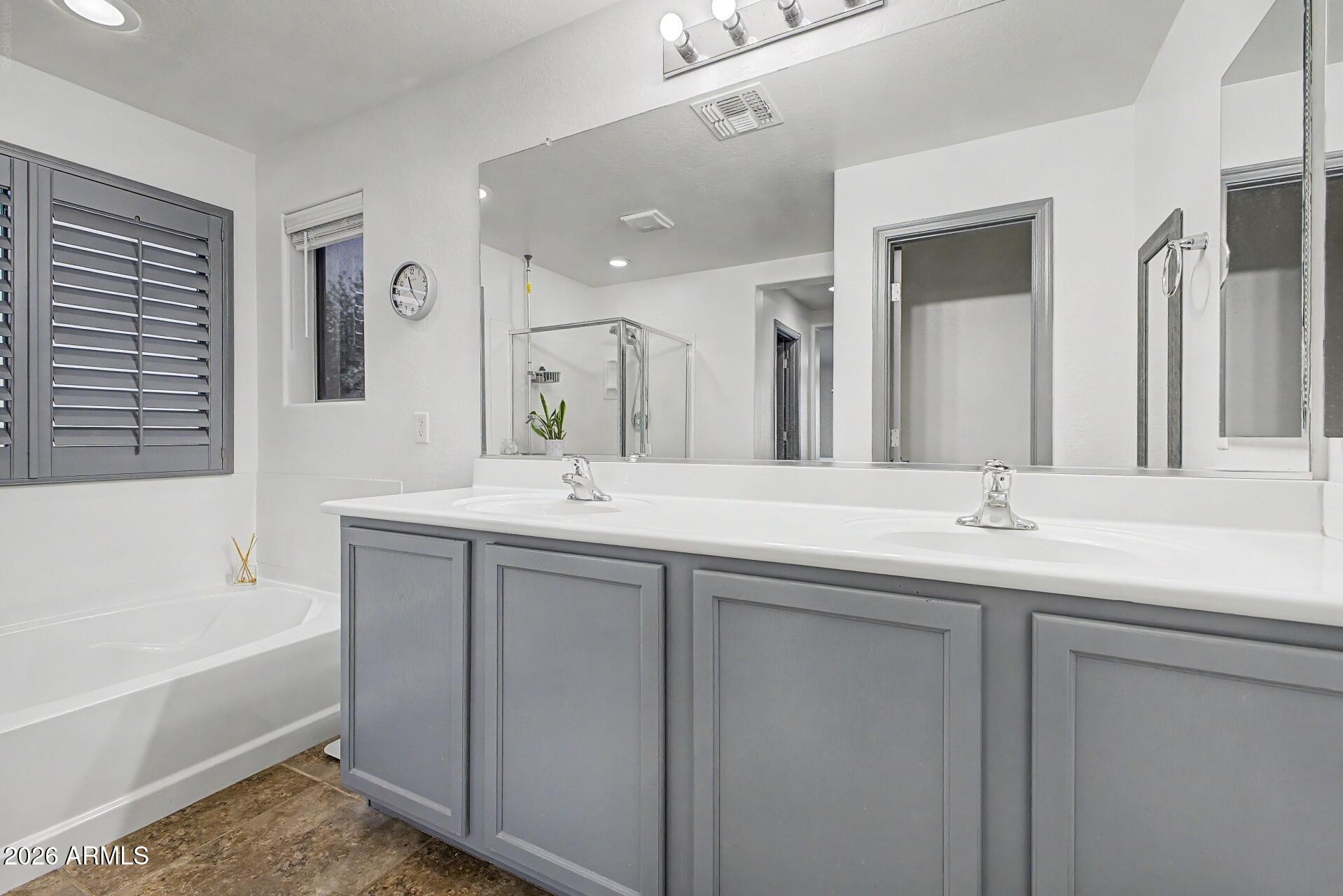 RANCHO EL DORADO PHASE III PARCEL 40/41 - Residential