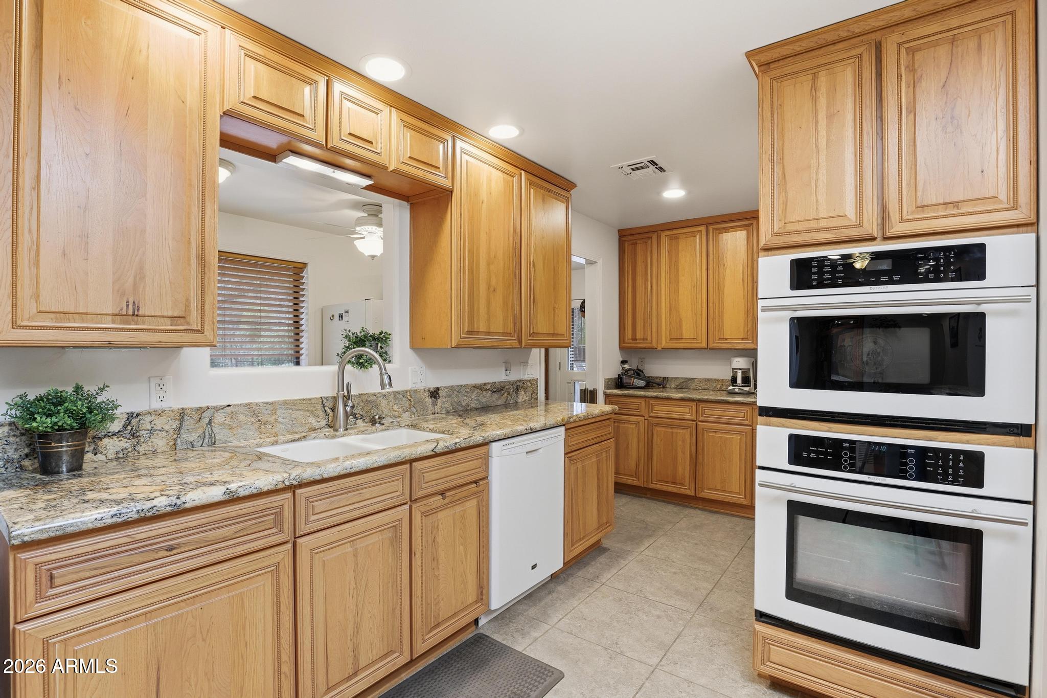 Round Valley - Residential