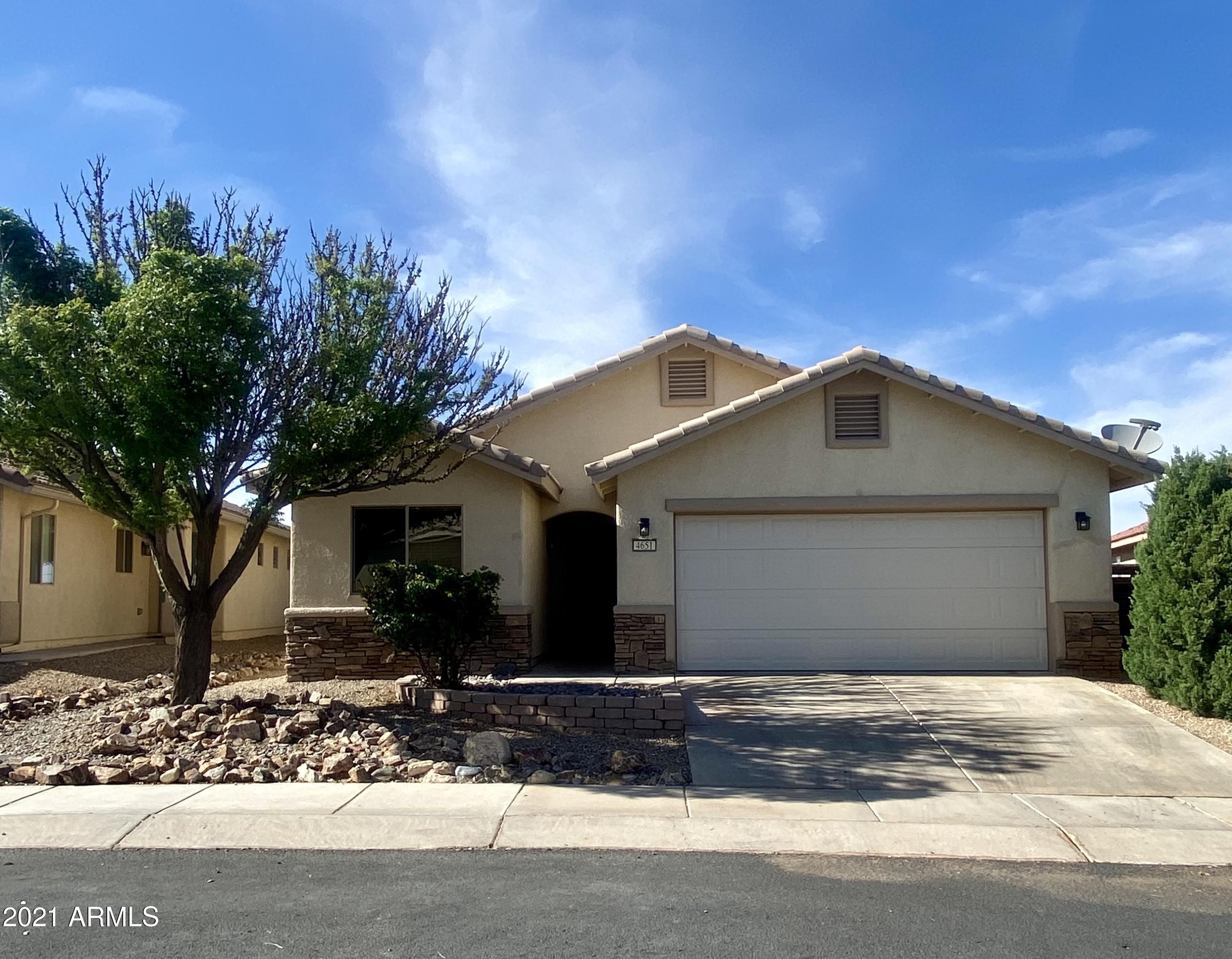 Charming 3bed 2bath updated home in Holiday subdivision perfect starter home. With laminate and tile flooring throughout, upgraded kitchen cabinetry and granite countertops open to the family room. Unobstructed backyard views. Office/Den space perfect for working or schooling from home. Move in time for summer to enjoy the community playground, heated pools and clubhouse!