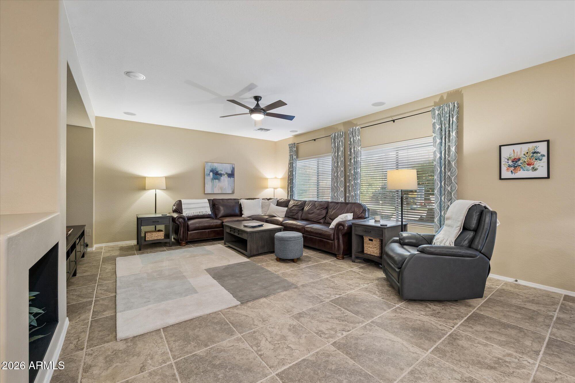 COBBLESTONE FARMS PARCEL VII - Residential