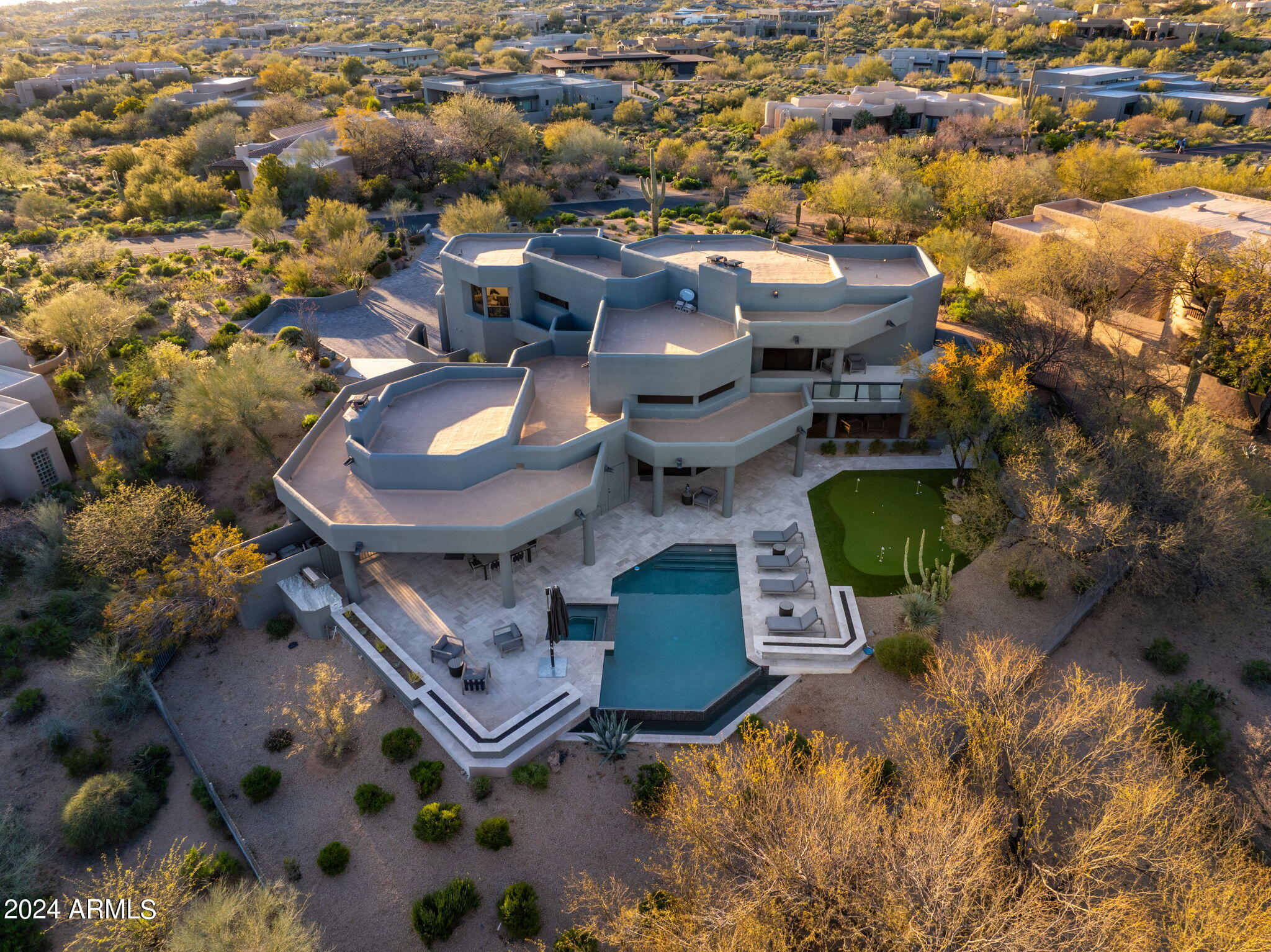 DESERT MOUNTAIN - Residential