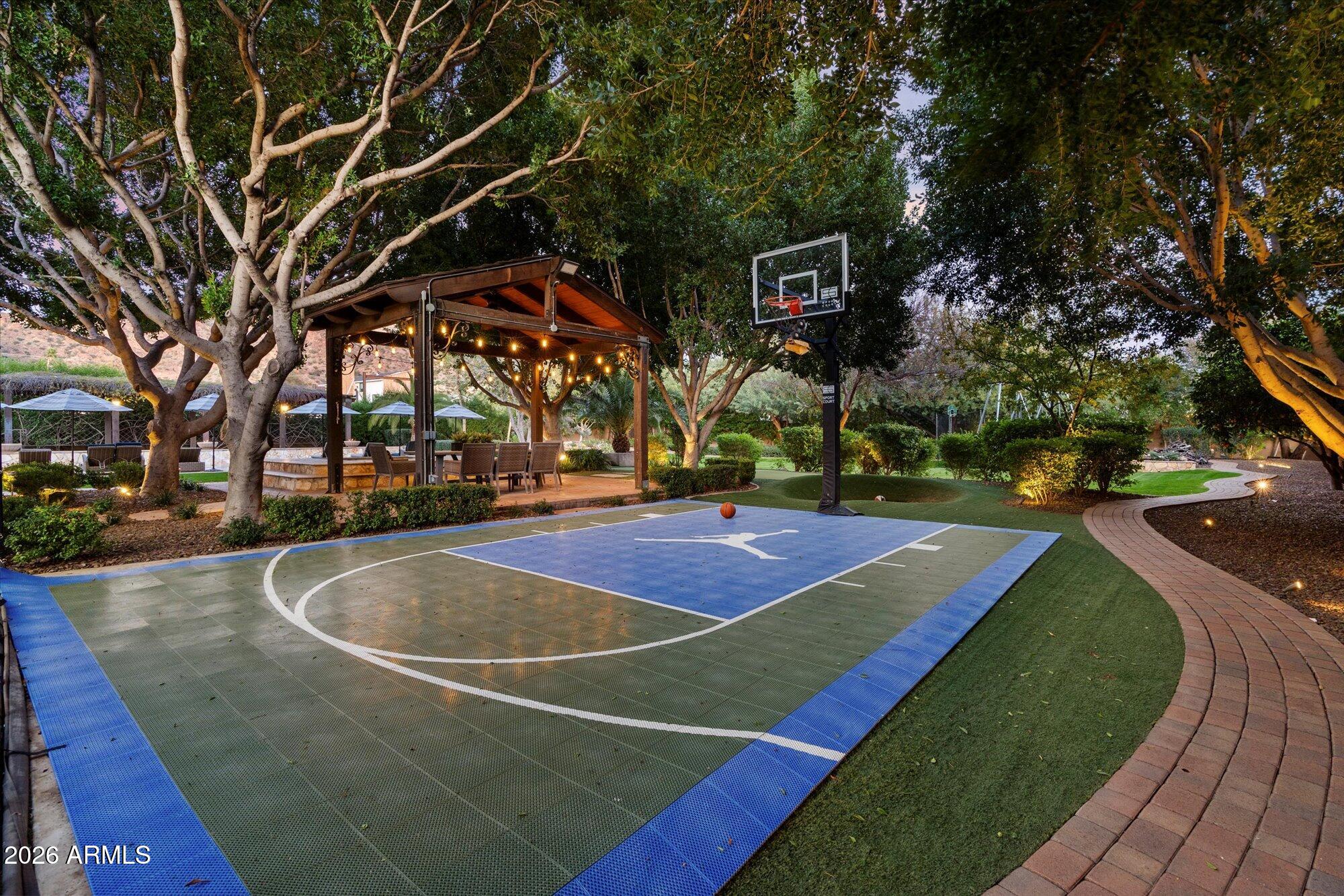 ARCADIA BLK N - Residential