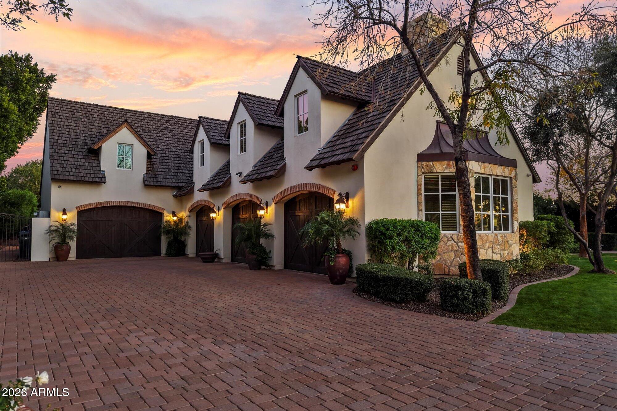 ARCADIA BLK N - Residential