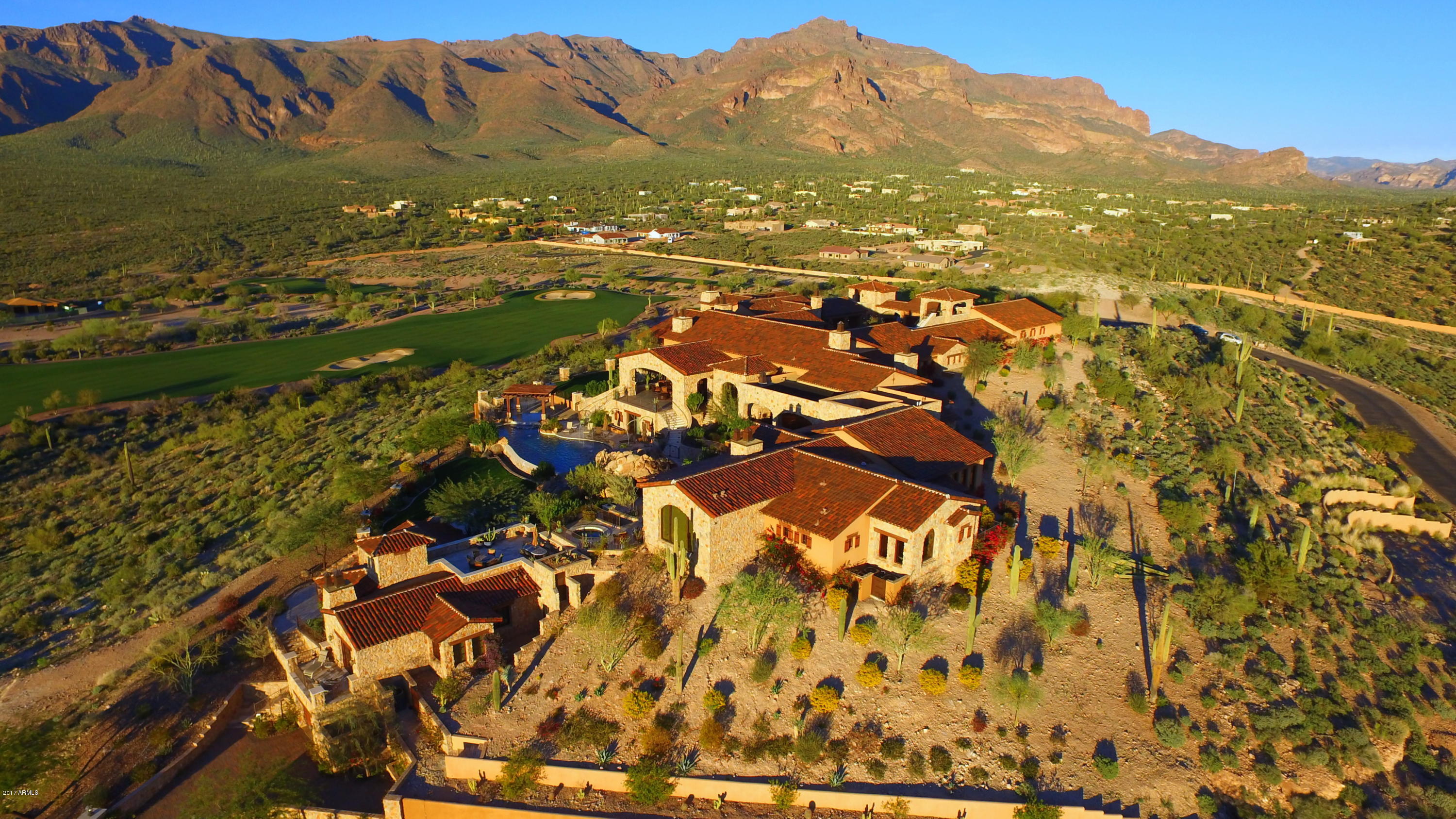 Superstition Mountain - Residential