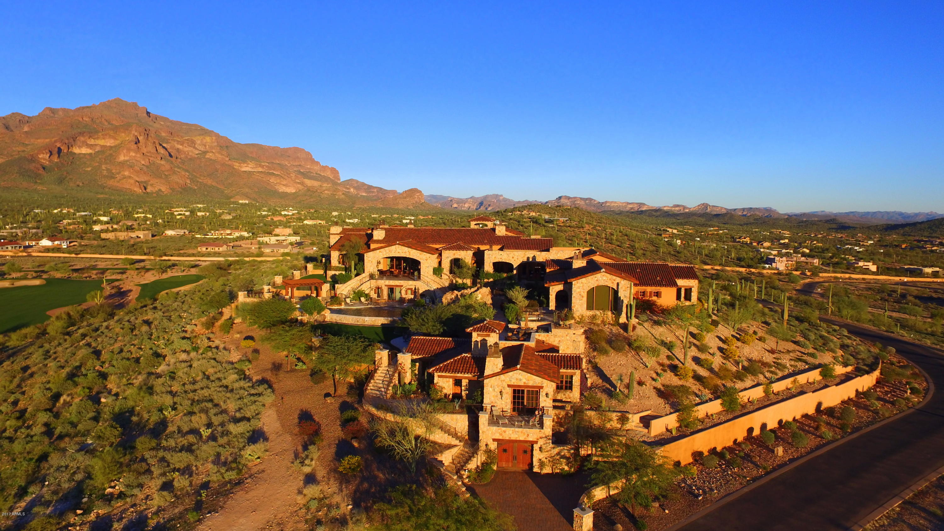 Superstition Mountain - Residential