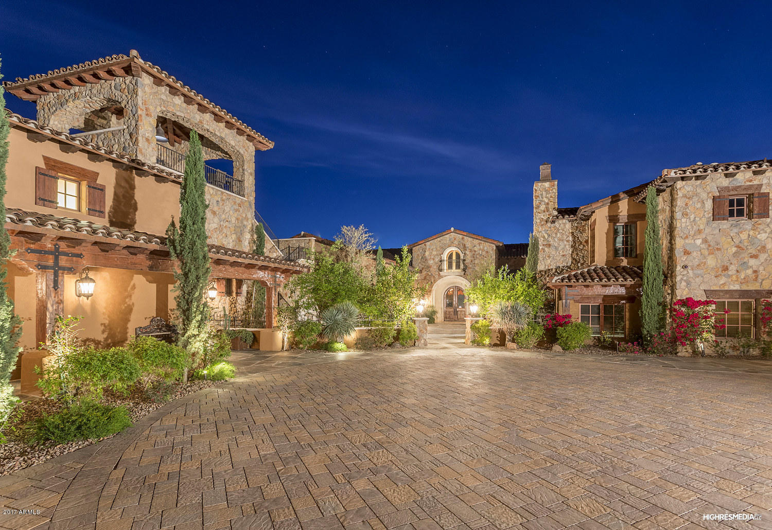 Superstition Mountain - Residential