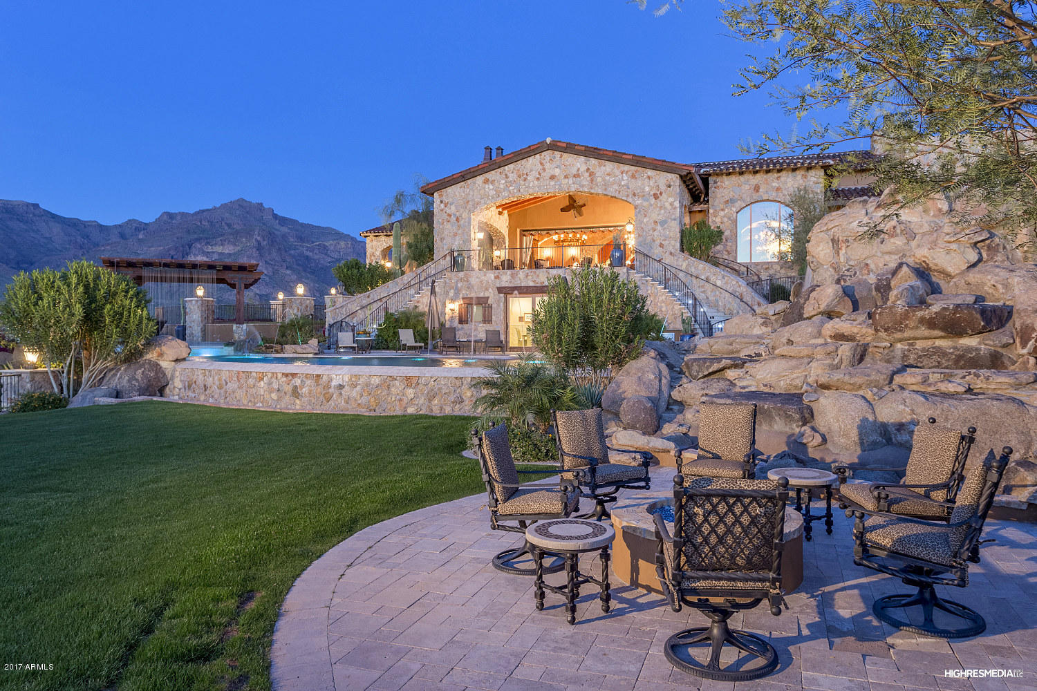 Superstition Mountain - Residential