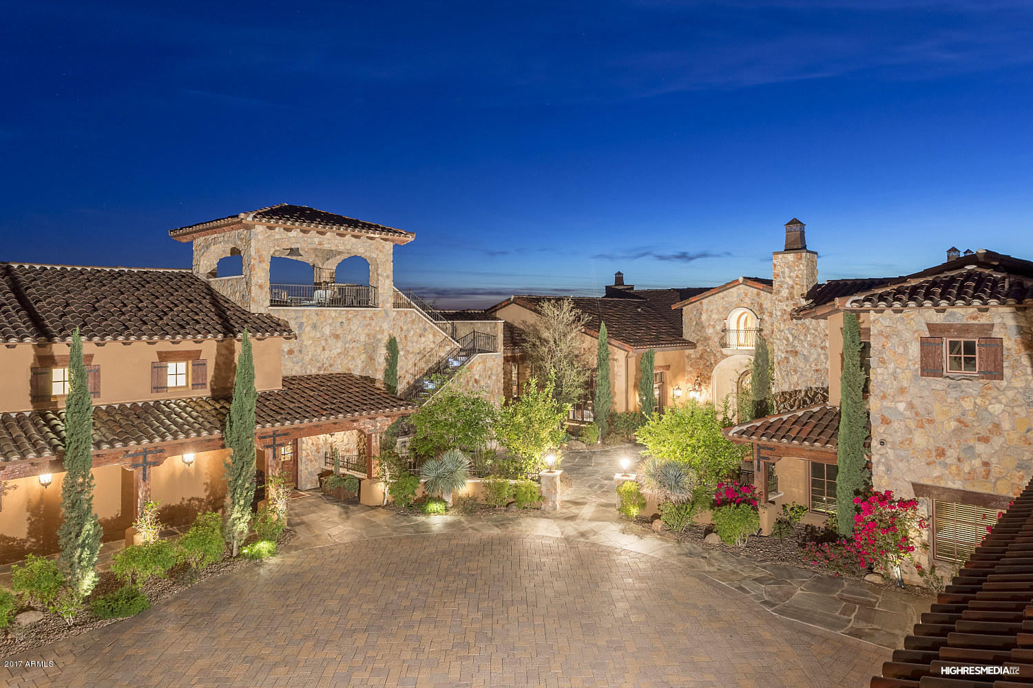 Superstition Mountain - Residential