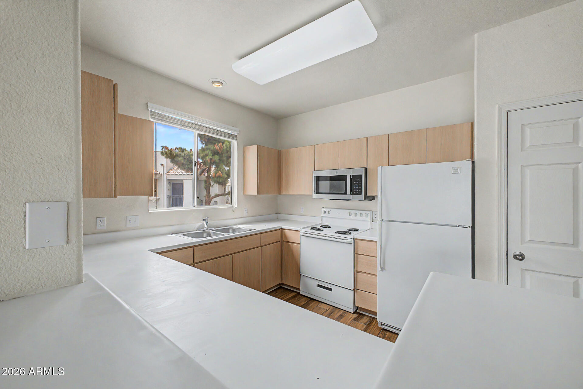 LUMIERE CHANDLER CONDOMINIUMS - Residential