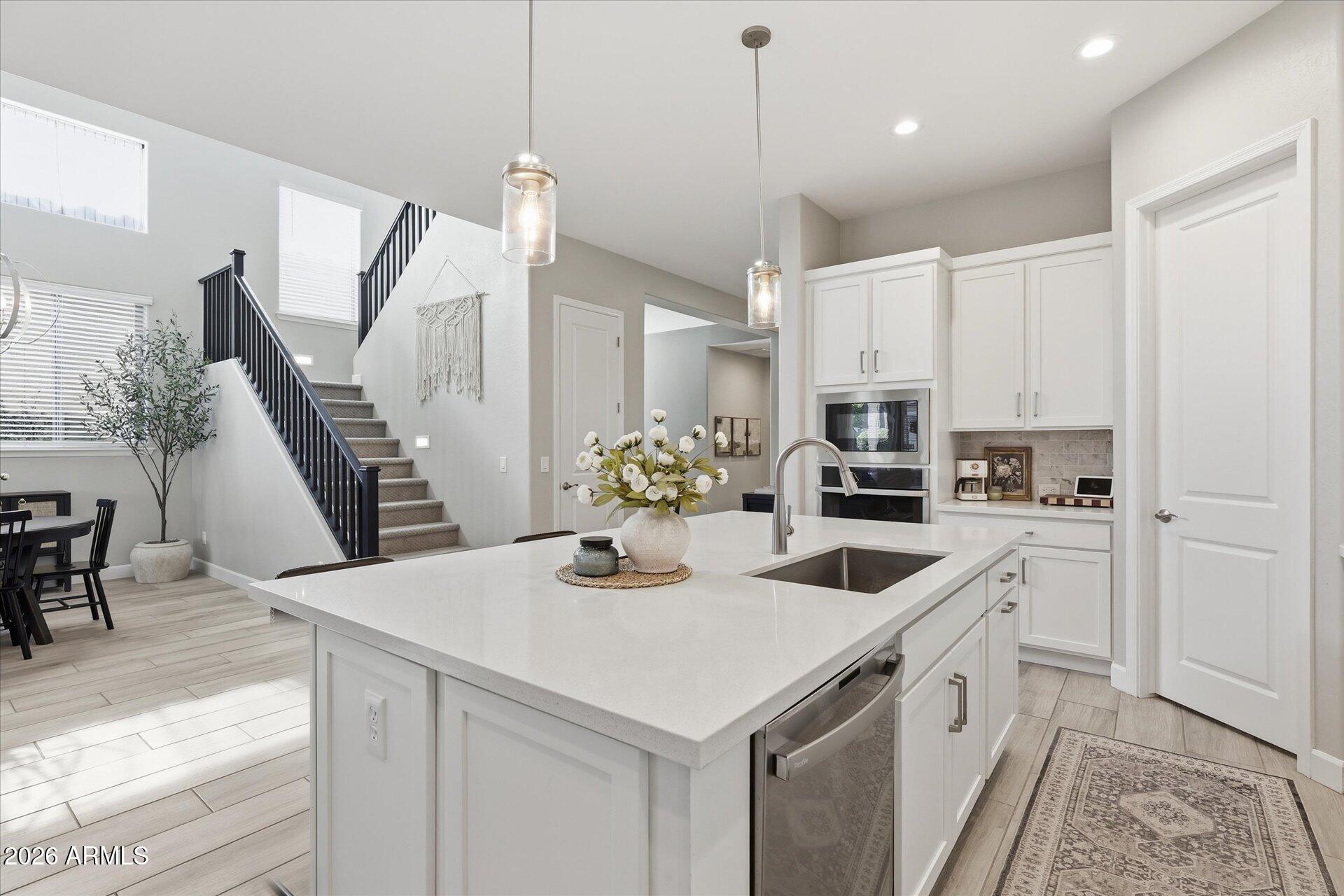 Cadence at Gateway - Residential