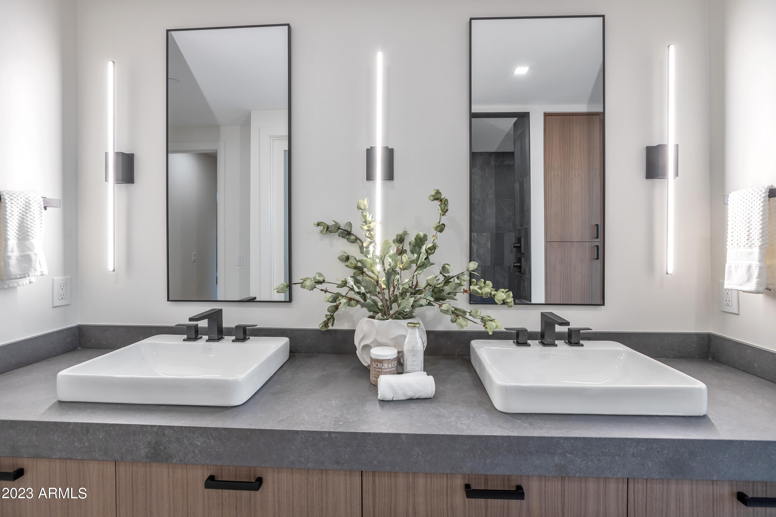 INDIAN HILLS 4 - Residential