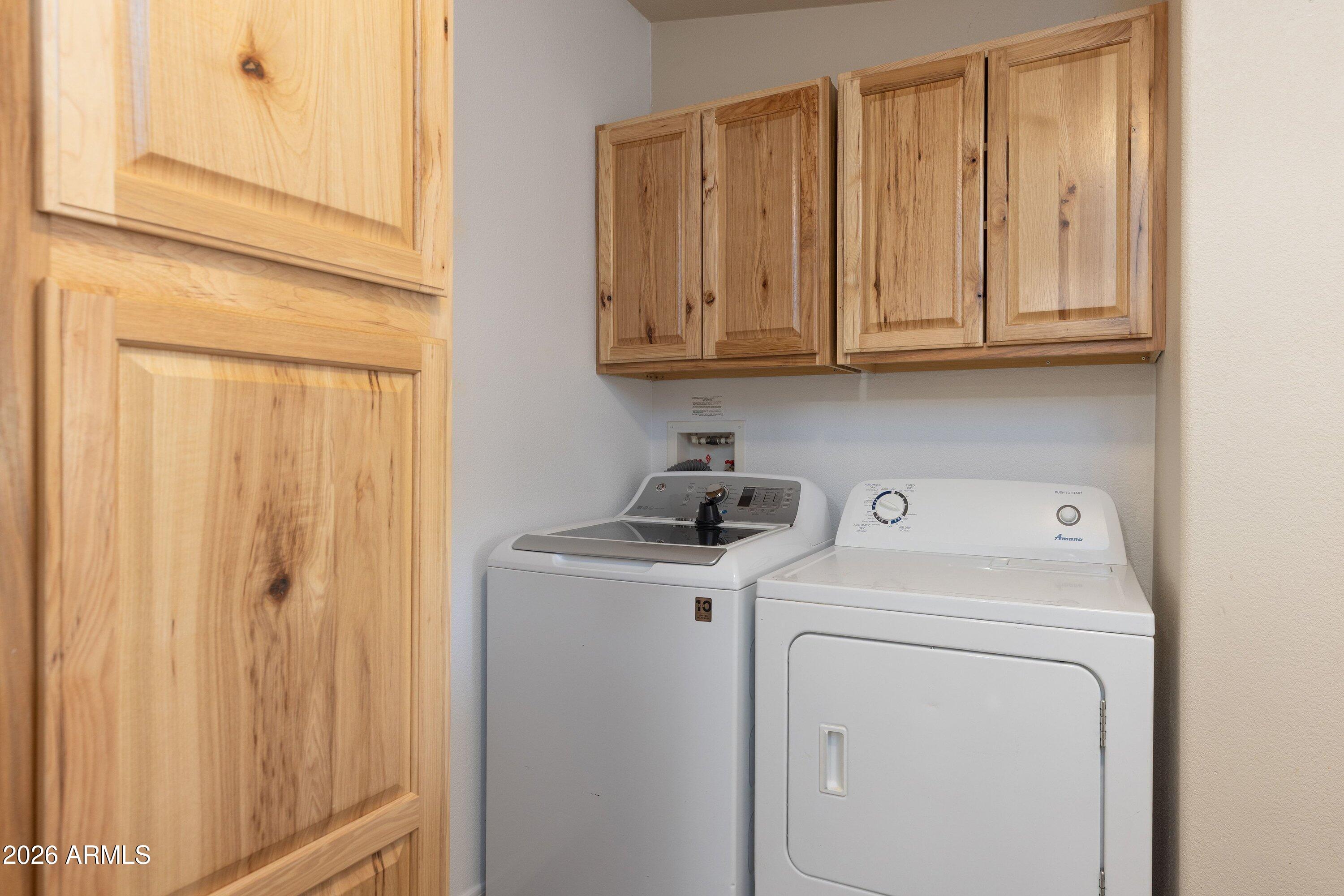 WHITE MOUNTAIN LAKES UN 1 - Residential