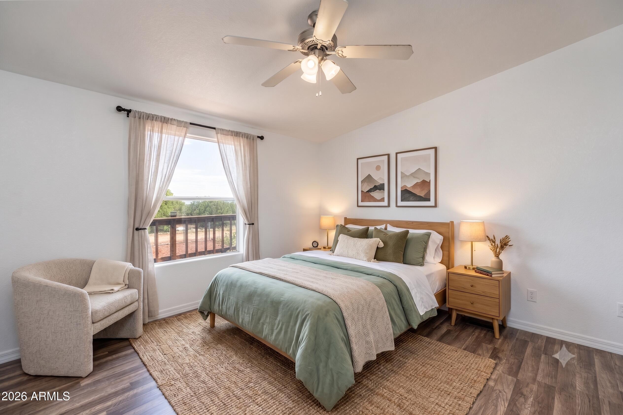 WHITE MOUNTAIN LAKES UN 1 - Residential