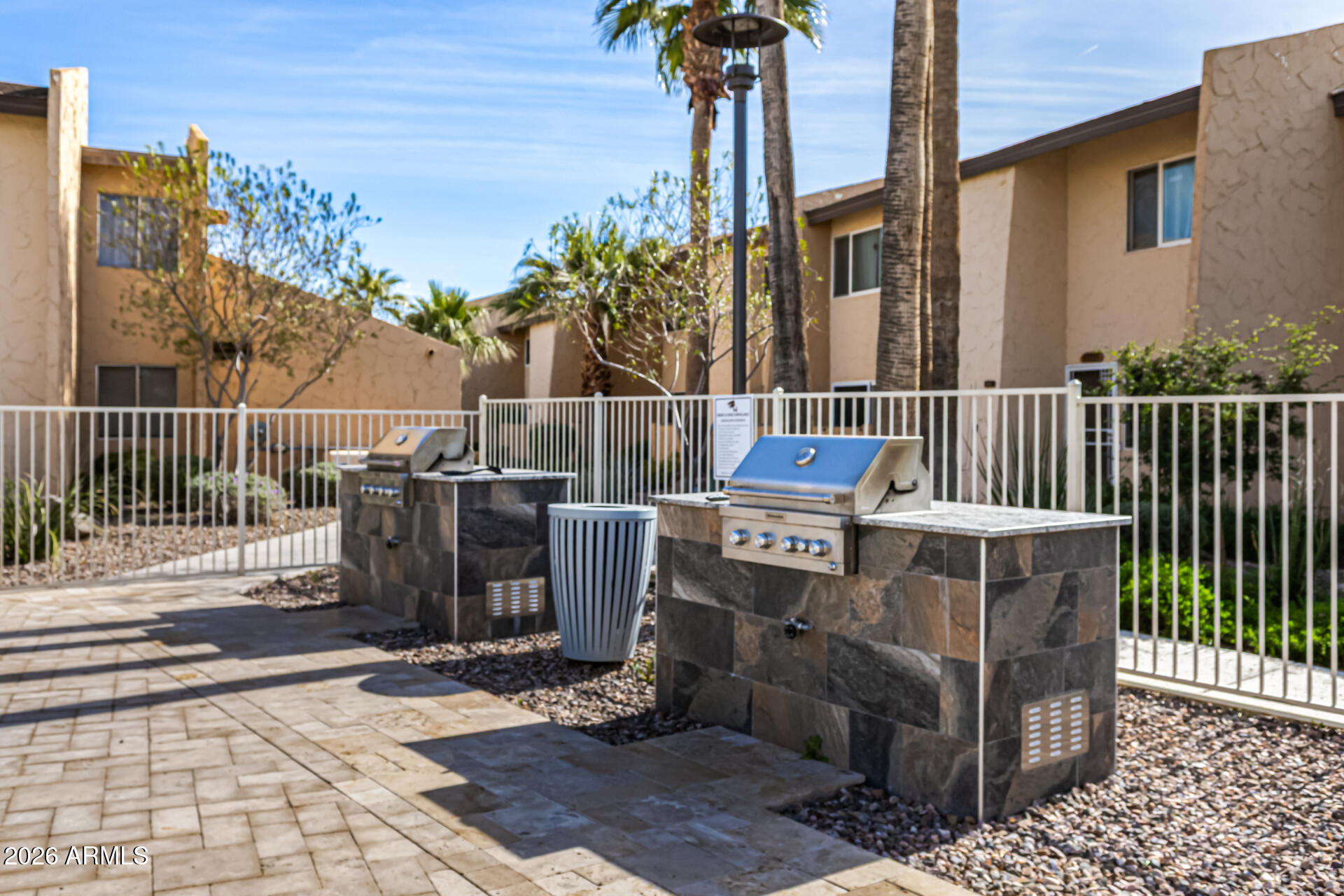 WOODLAND SPRINGS - Residential