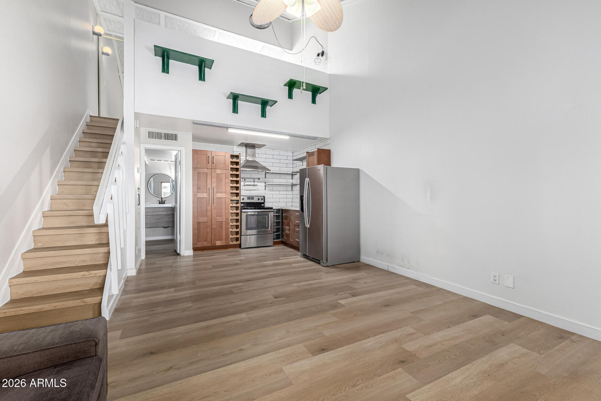 WOODLAND SPRINGS - Residential