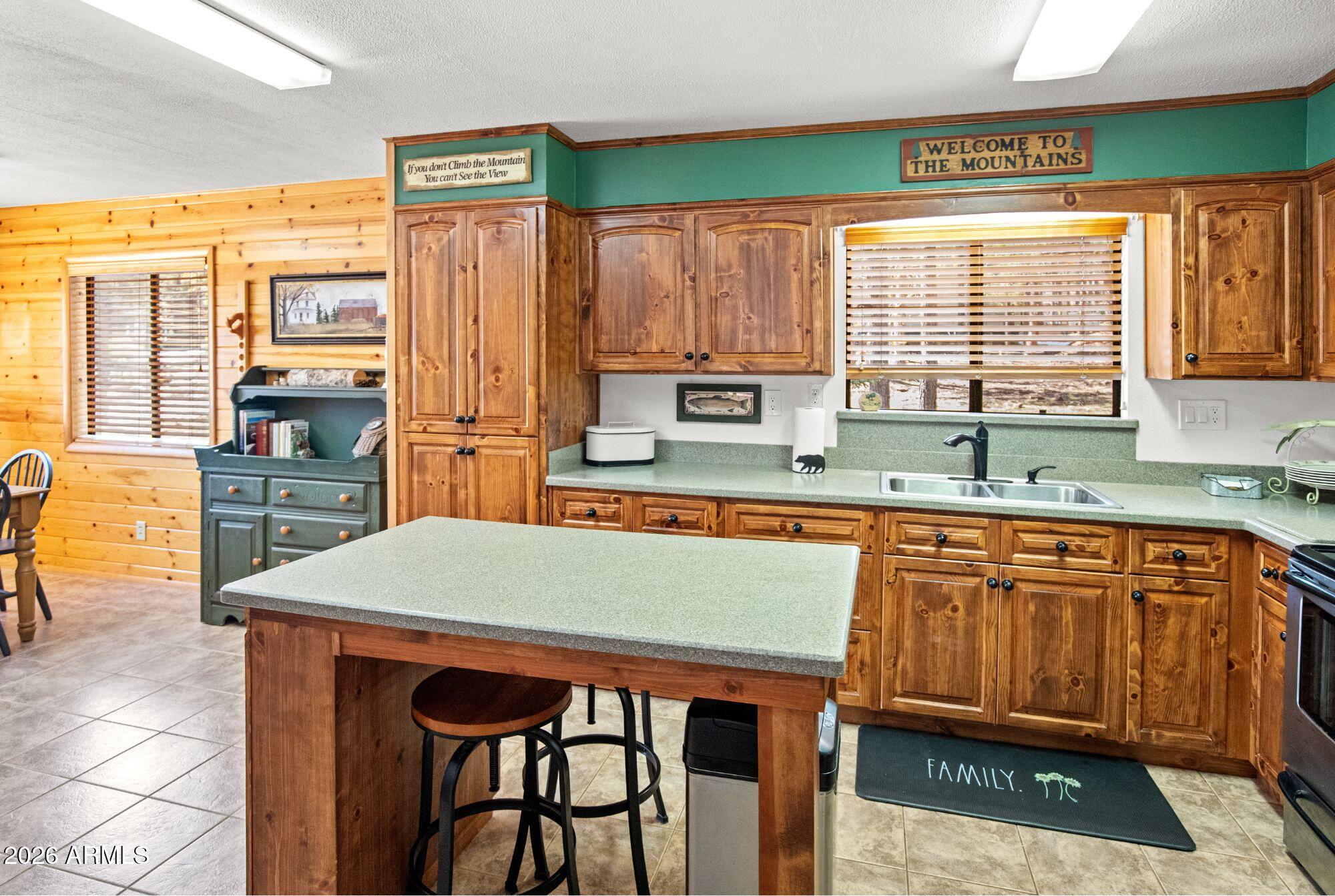 FOREST LAKES ESTATES - Residential