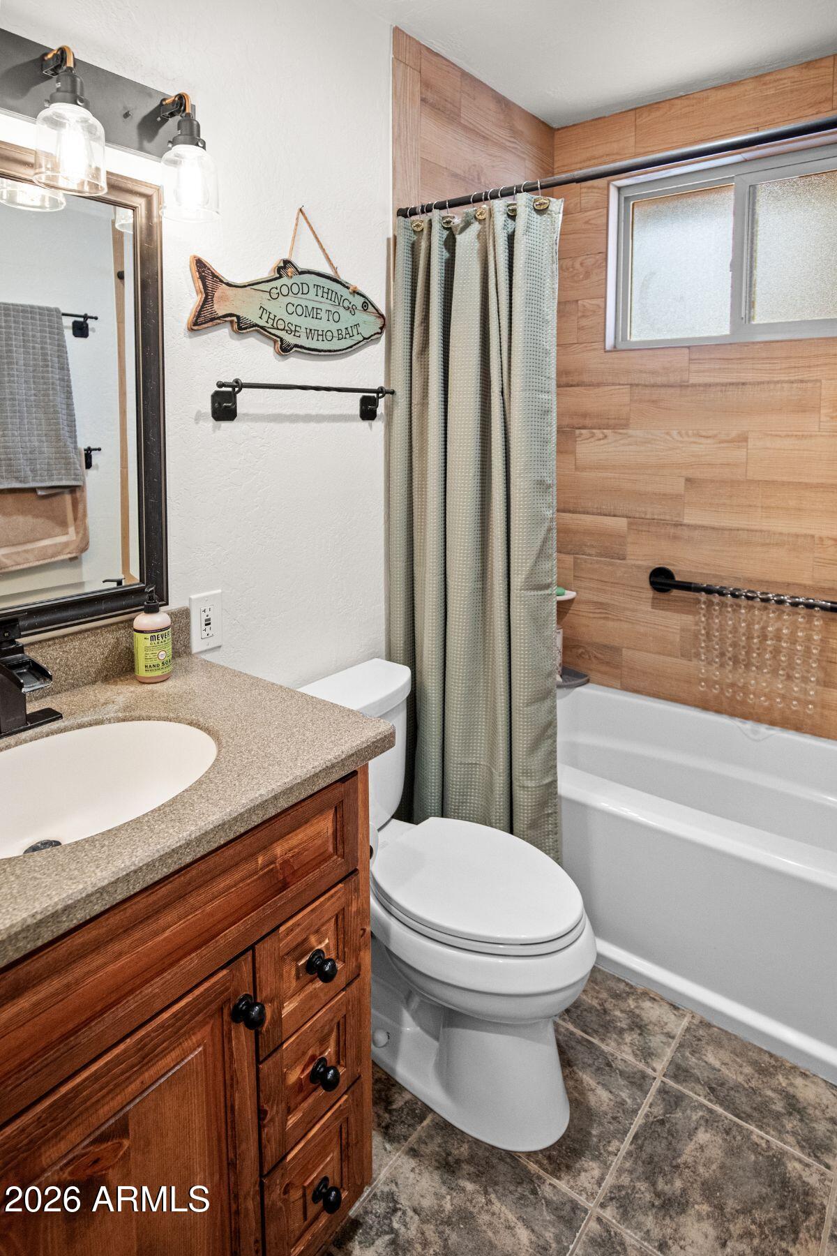 FOREST LAKES ESTATES - Residential