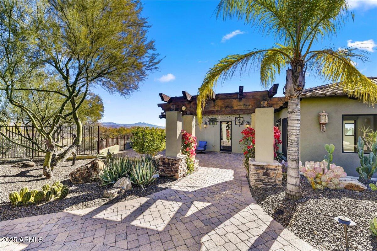 GRANITE MOUNTAIN RANCH - Residential