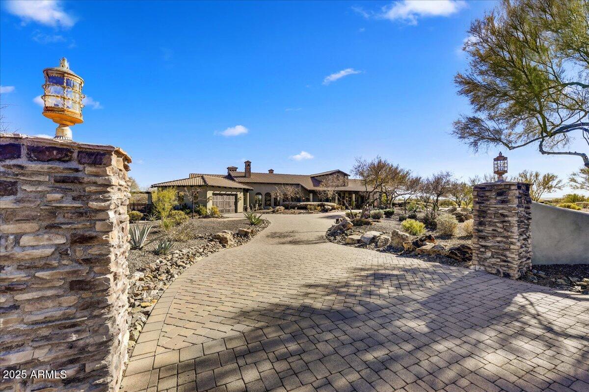 GRANITE MOUNTAIN RANCH - Residential