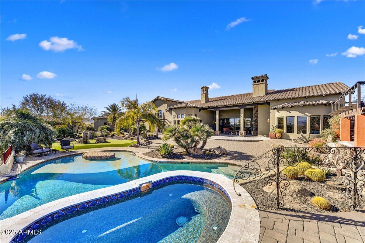 GRANITE MOUNTAIN RANCH - Residential