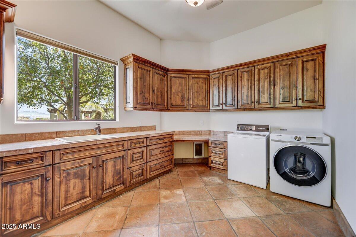 GRANITE MOUNTAIN RANCH - Residential