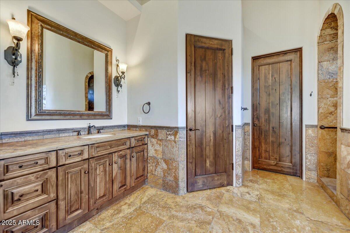 GRANITE MOUNTAIN RANCH - Residential