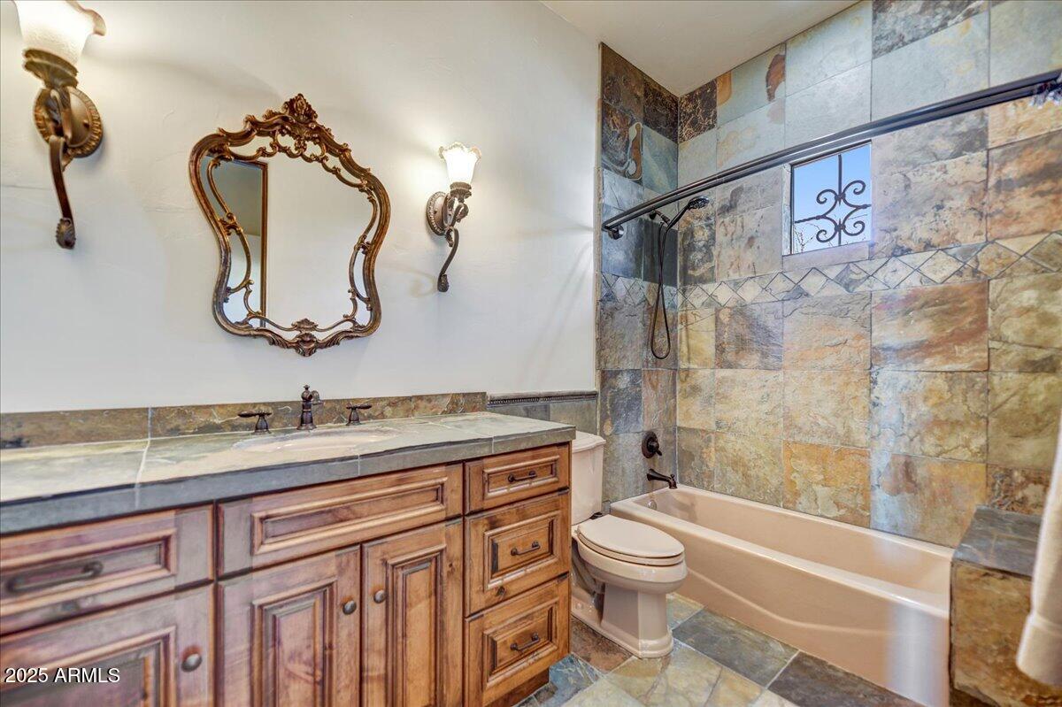 GRANITE MOUNTAIN RANCH - Residential