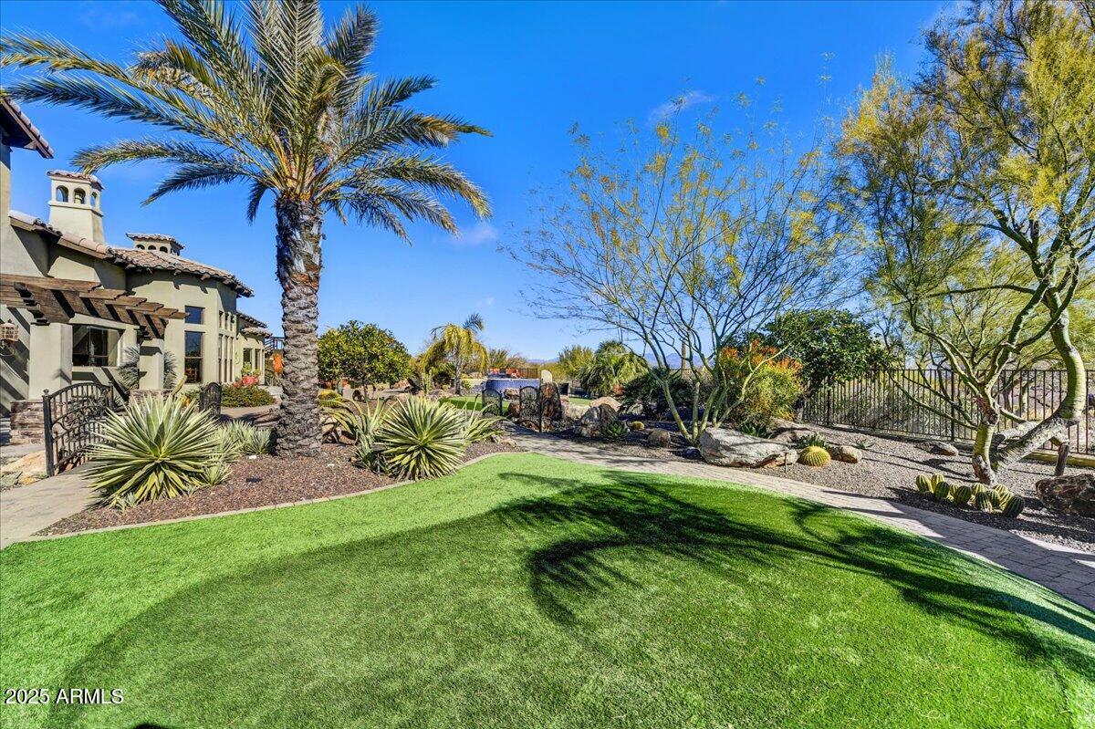 GRANITE MOUNTAIN RANCH - Residential