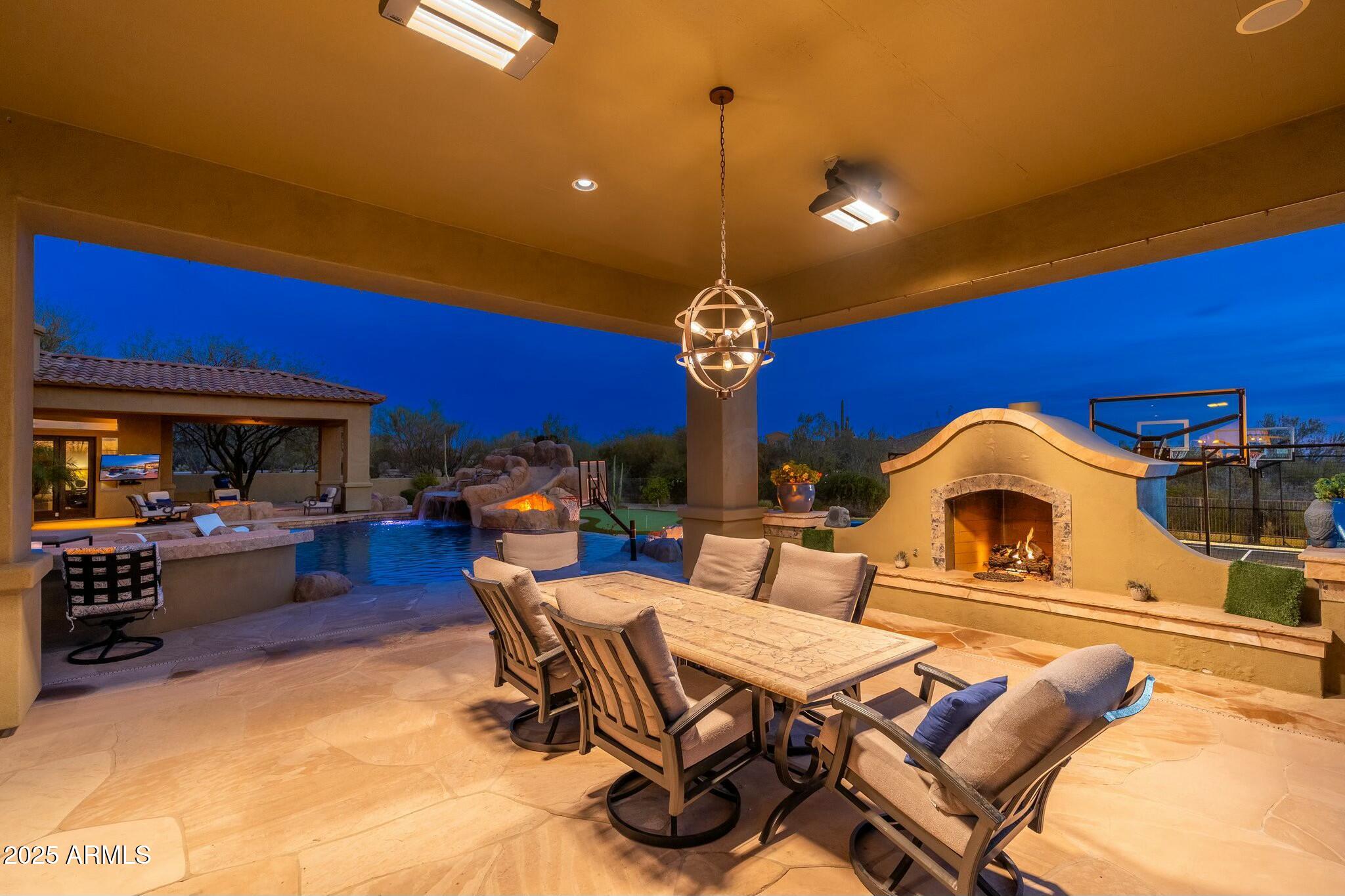 SAGUARO ESTATES - Residential