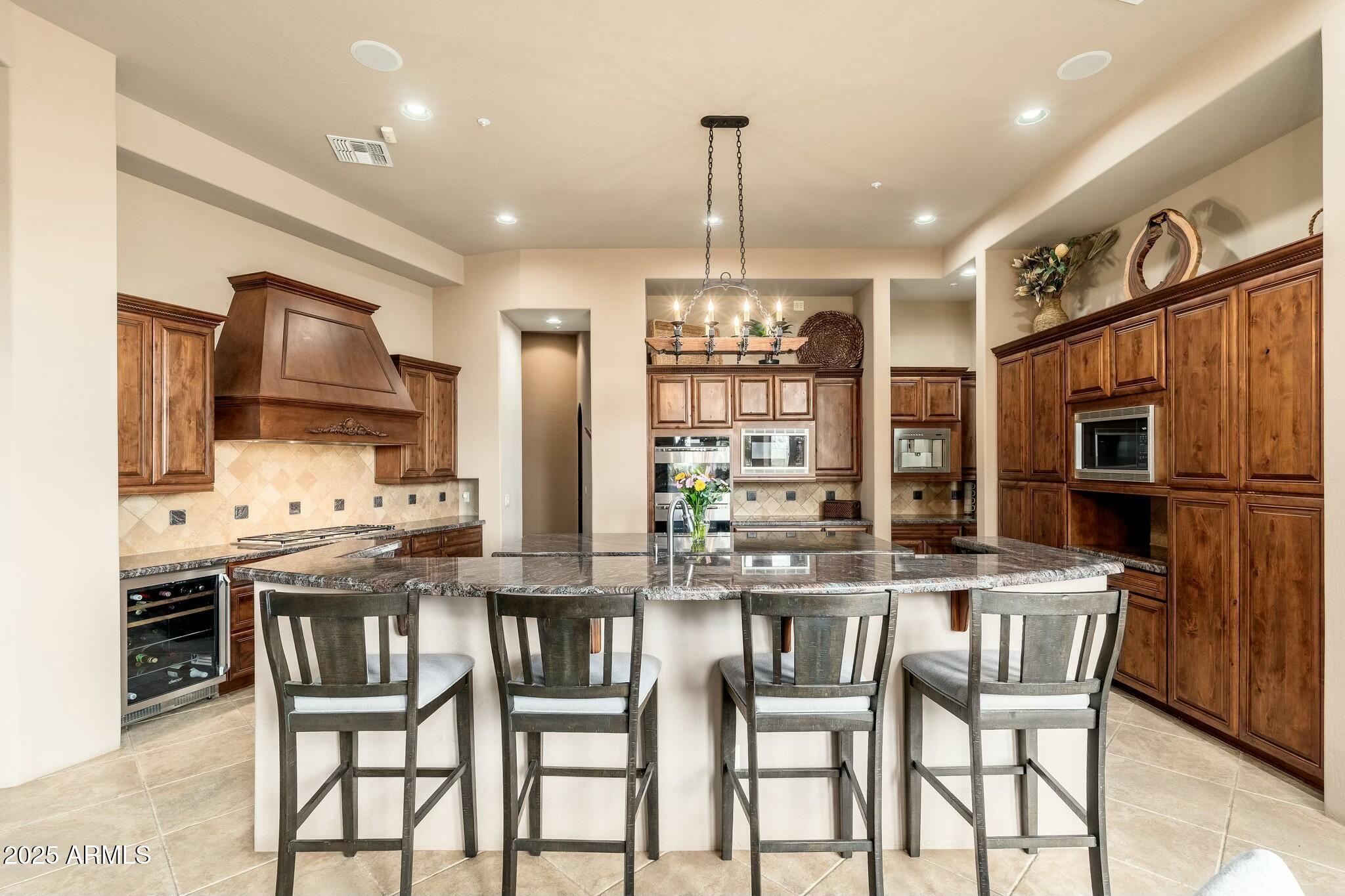 SAGUARO ESTATES - Residential