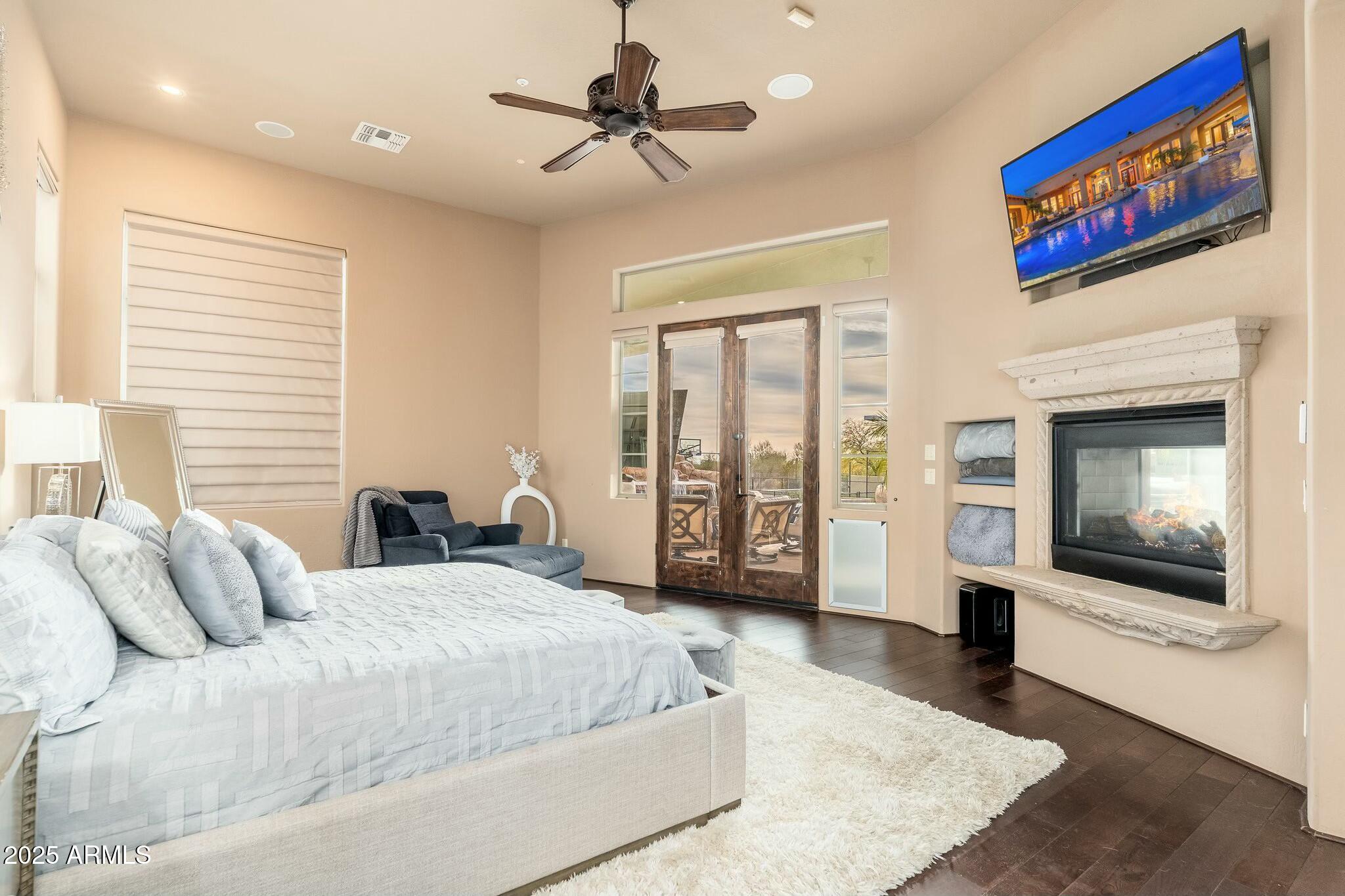 SAGUARO ESTATES - Residential
