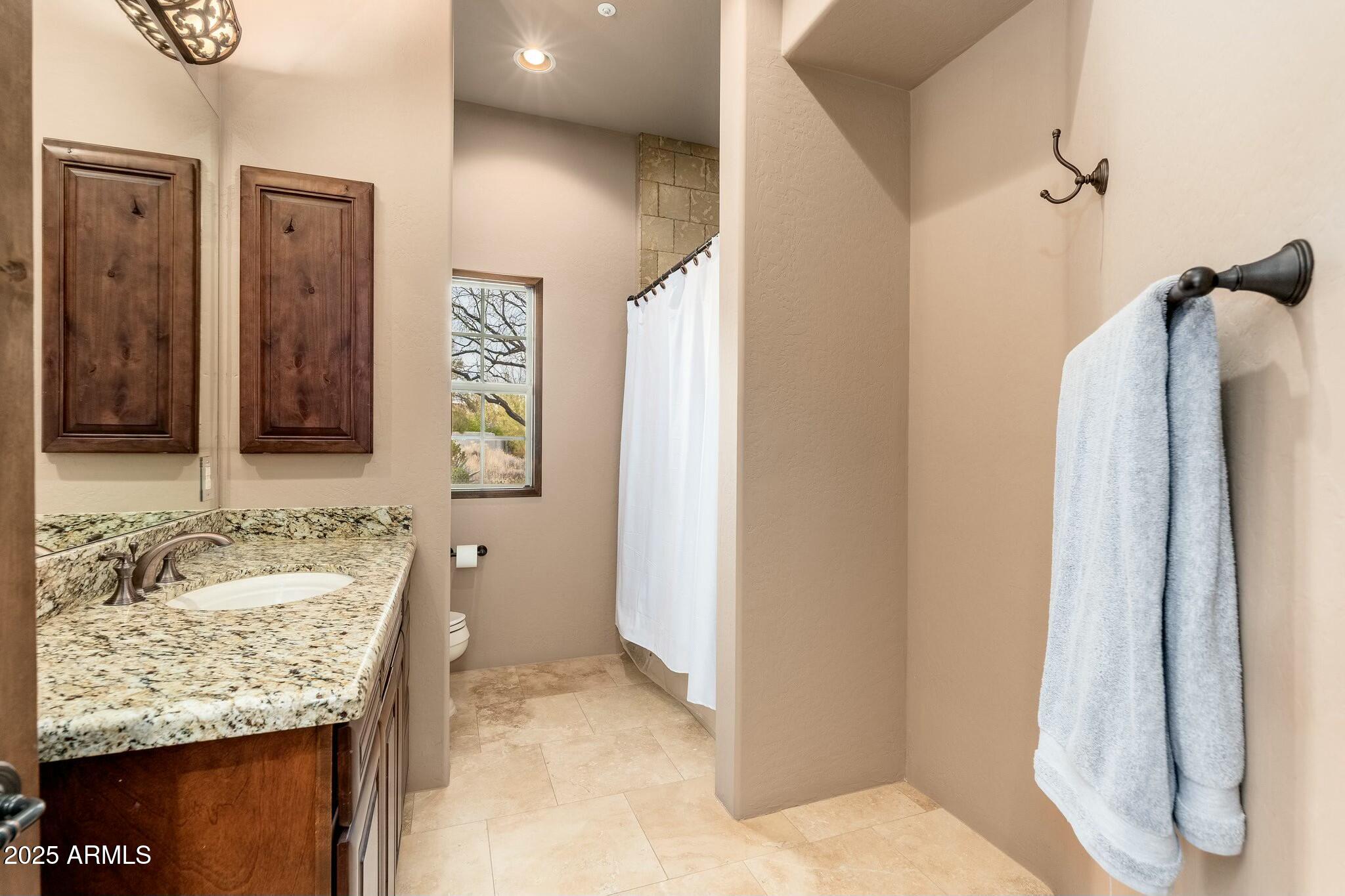 SAGUARO ESTATES - Residential