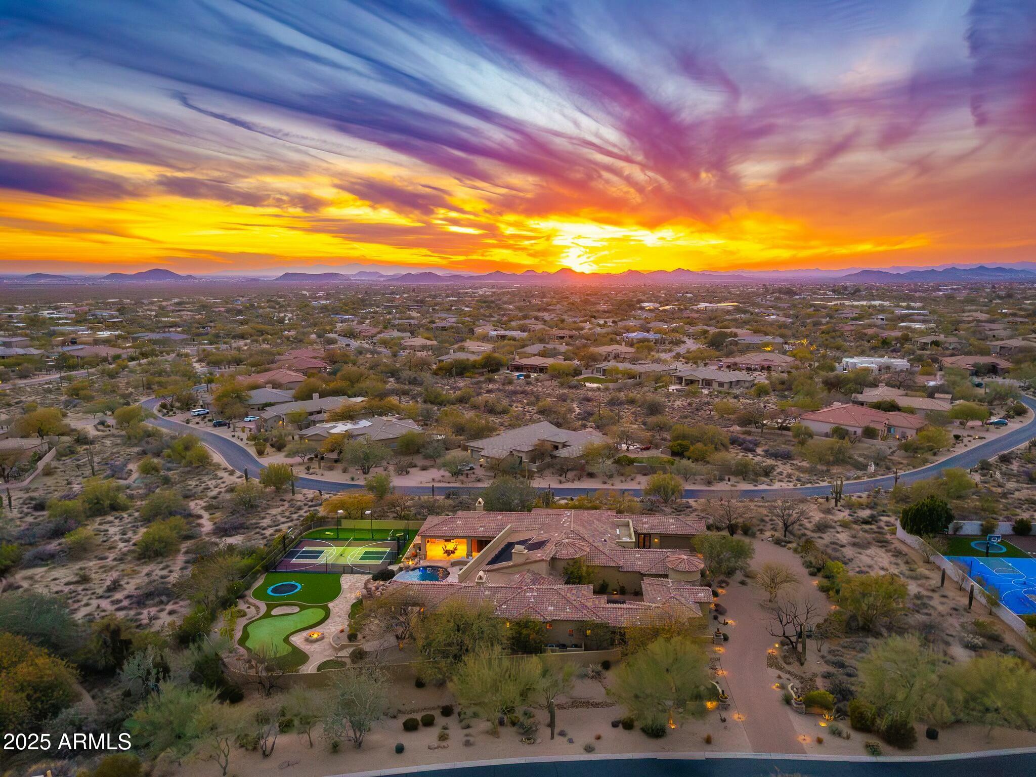 SAGUARO ESTATES - Residential