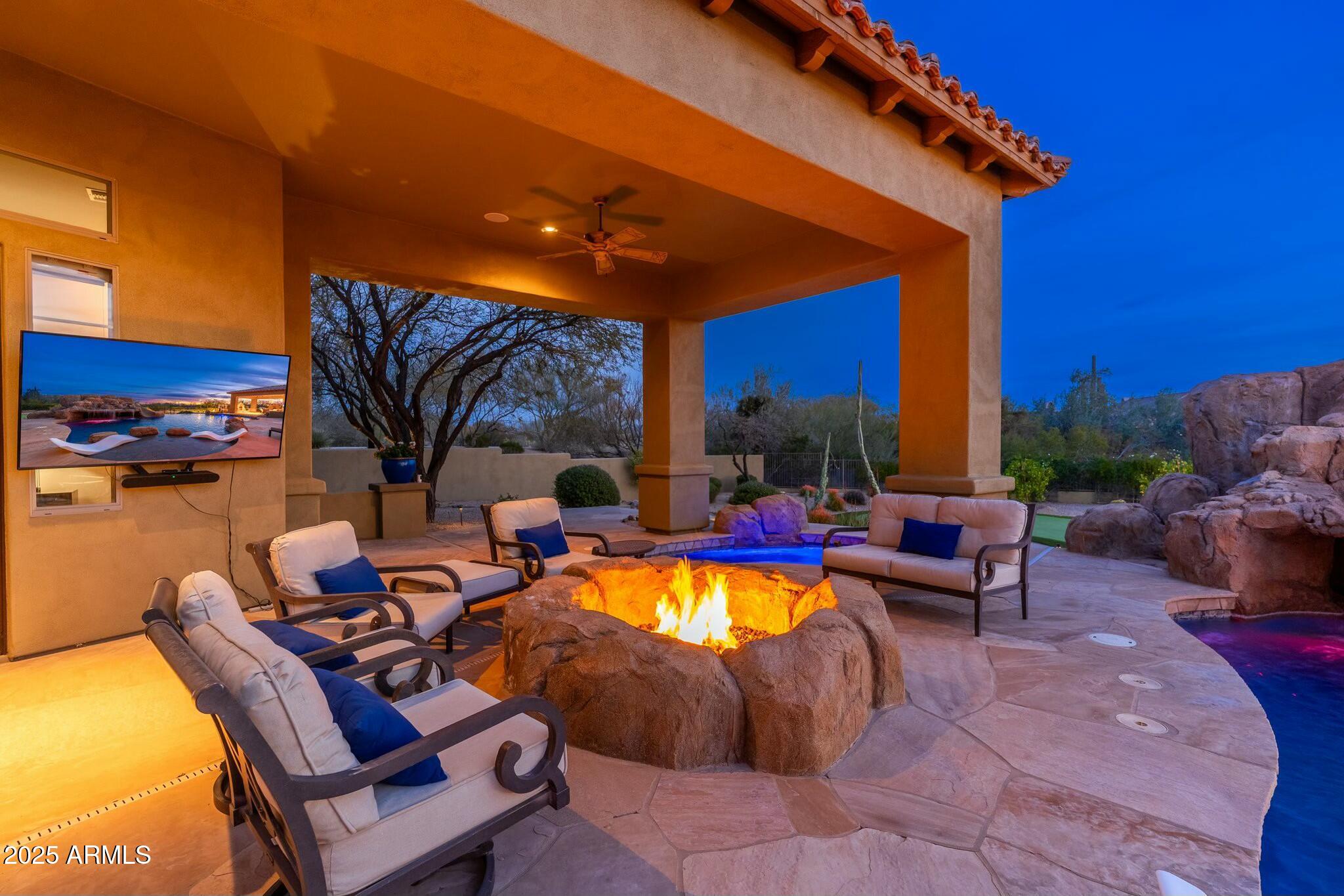 SAGUARO ESTATES - Residential