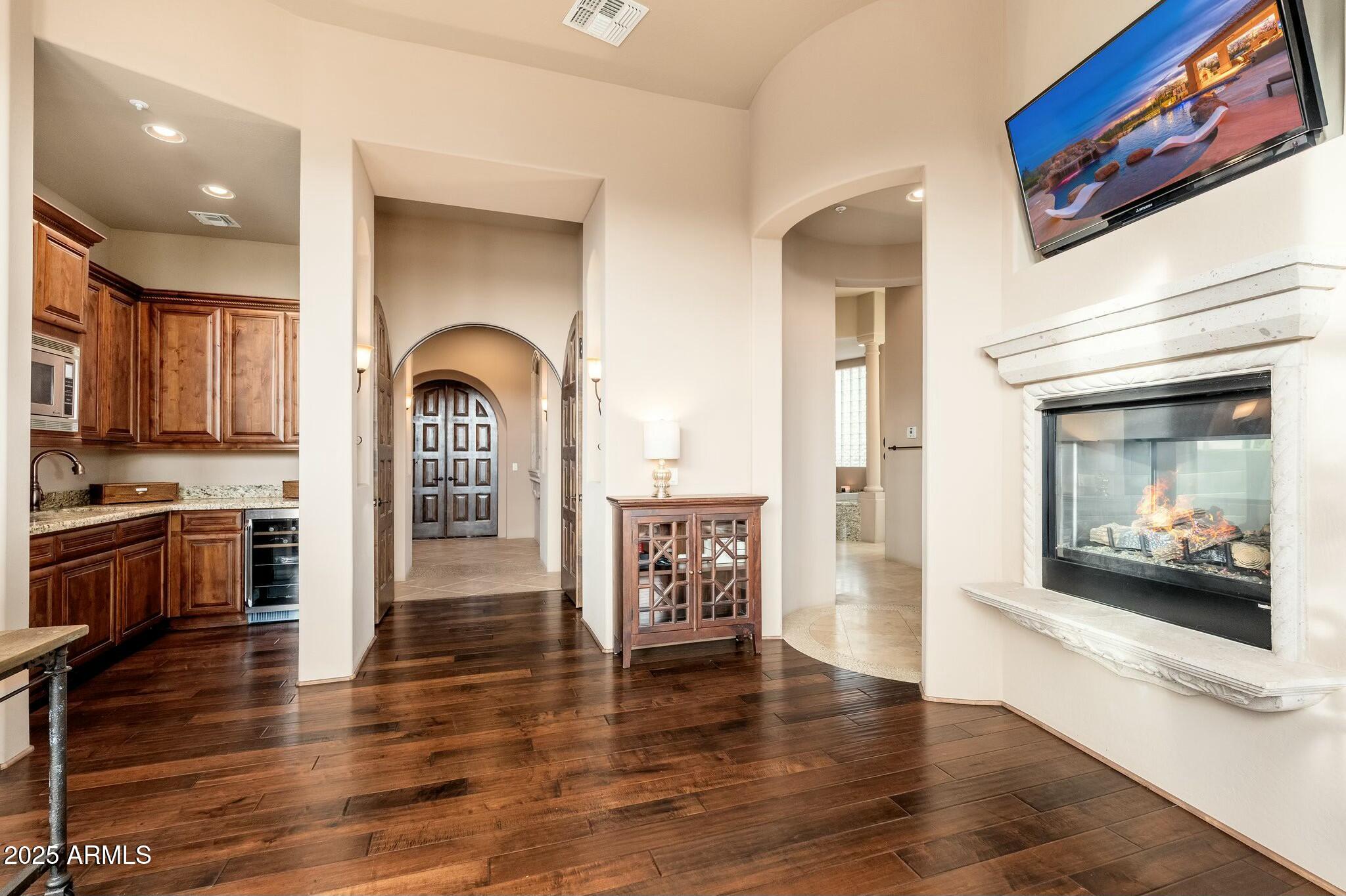 SAGUARO ESTATES - Residential
